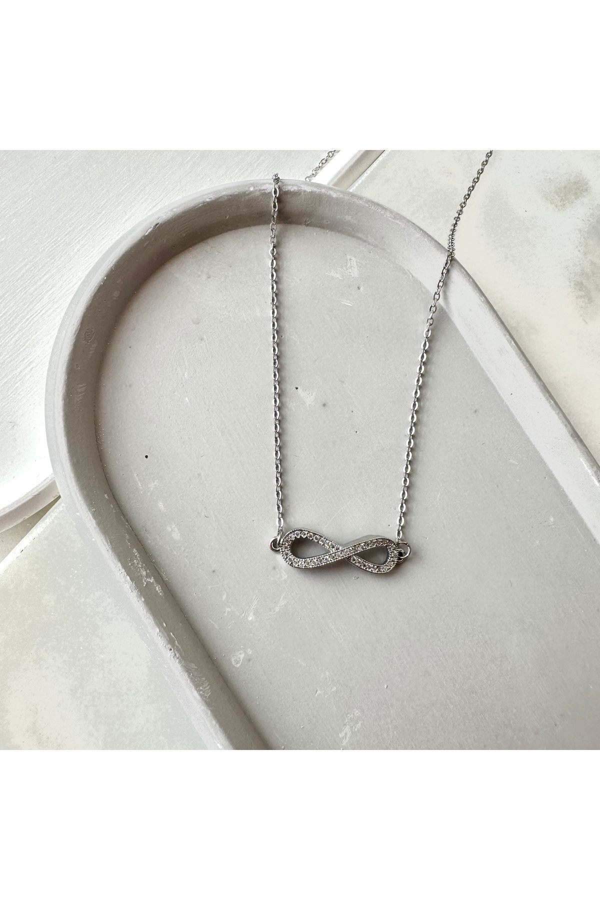 Infinity Sign Steel Necklace -silver