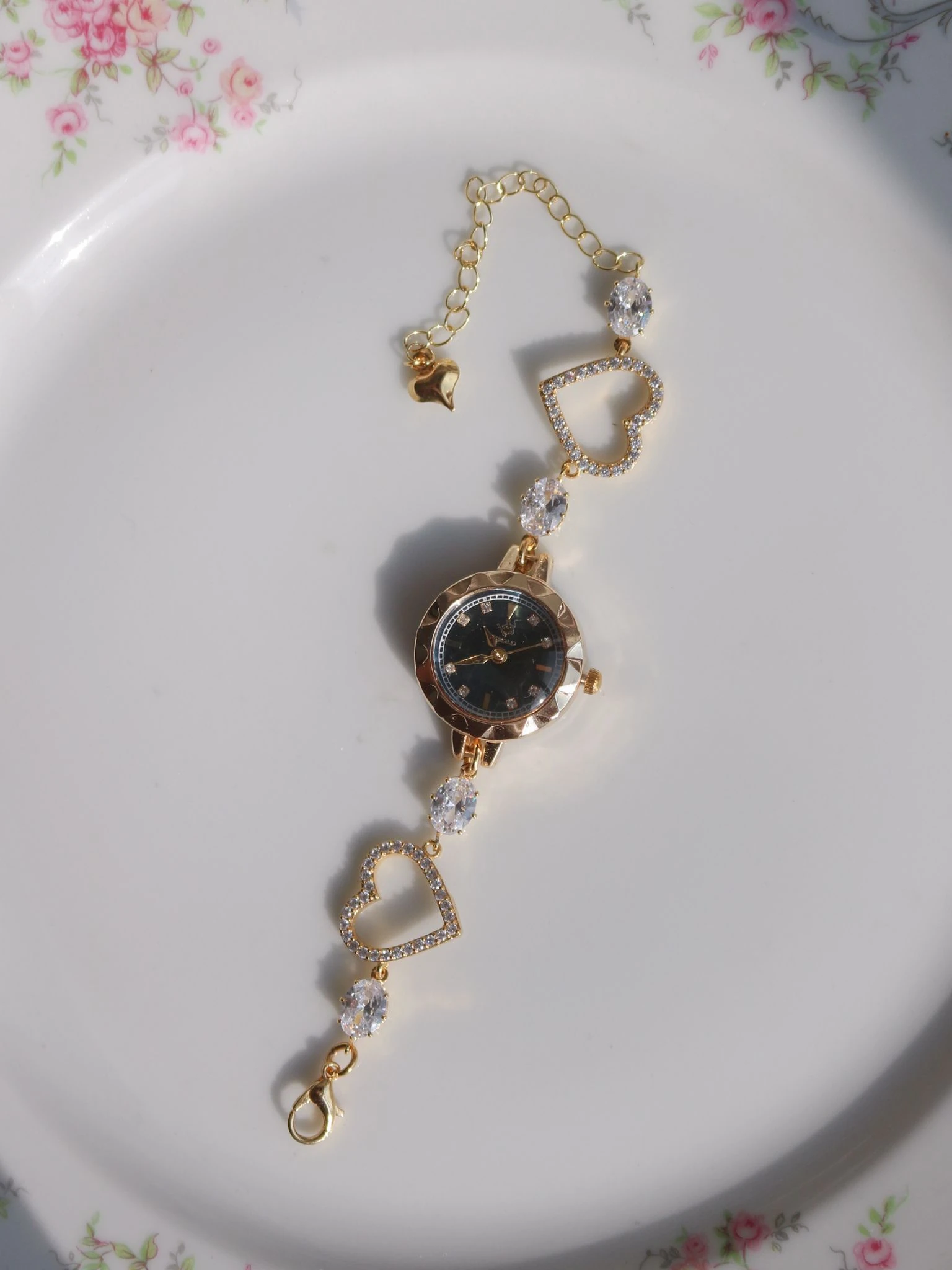 White Heart Glow Saat