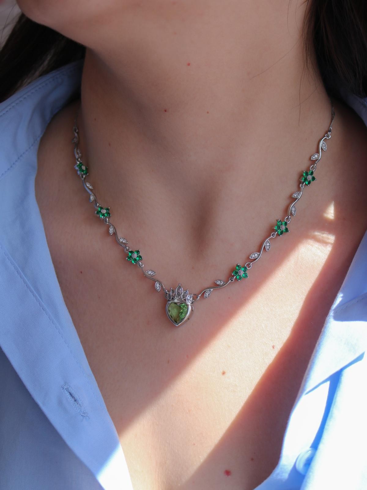 Tiana Crown Heart Flower Necklace