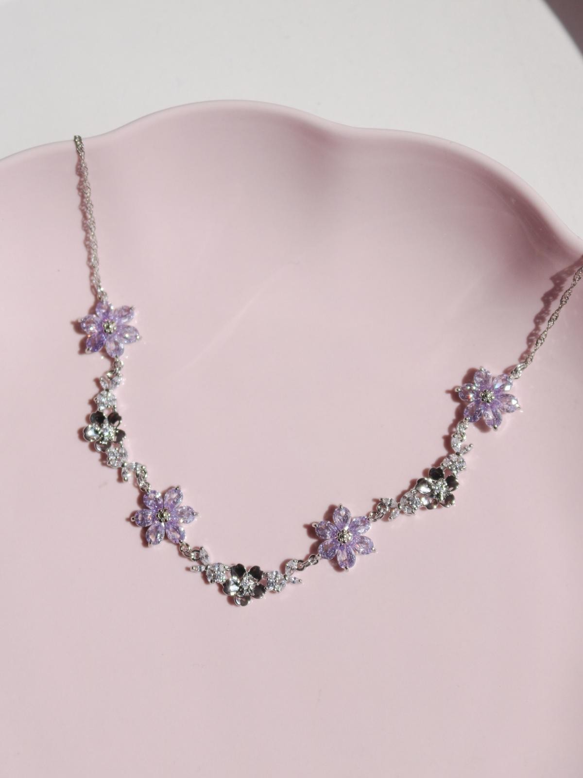 Lilac Palette Kolye