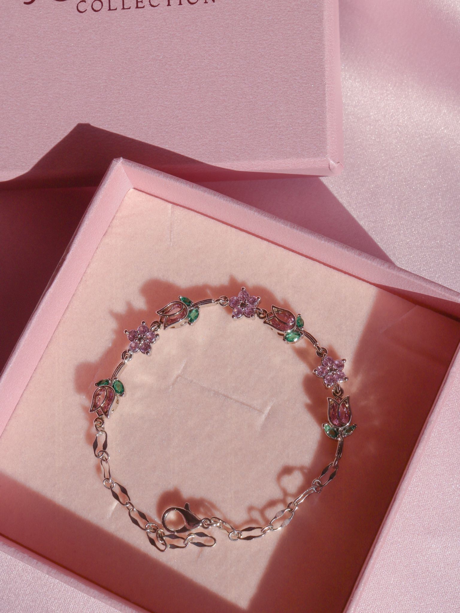 Tulip Glow Bracelet