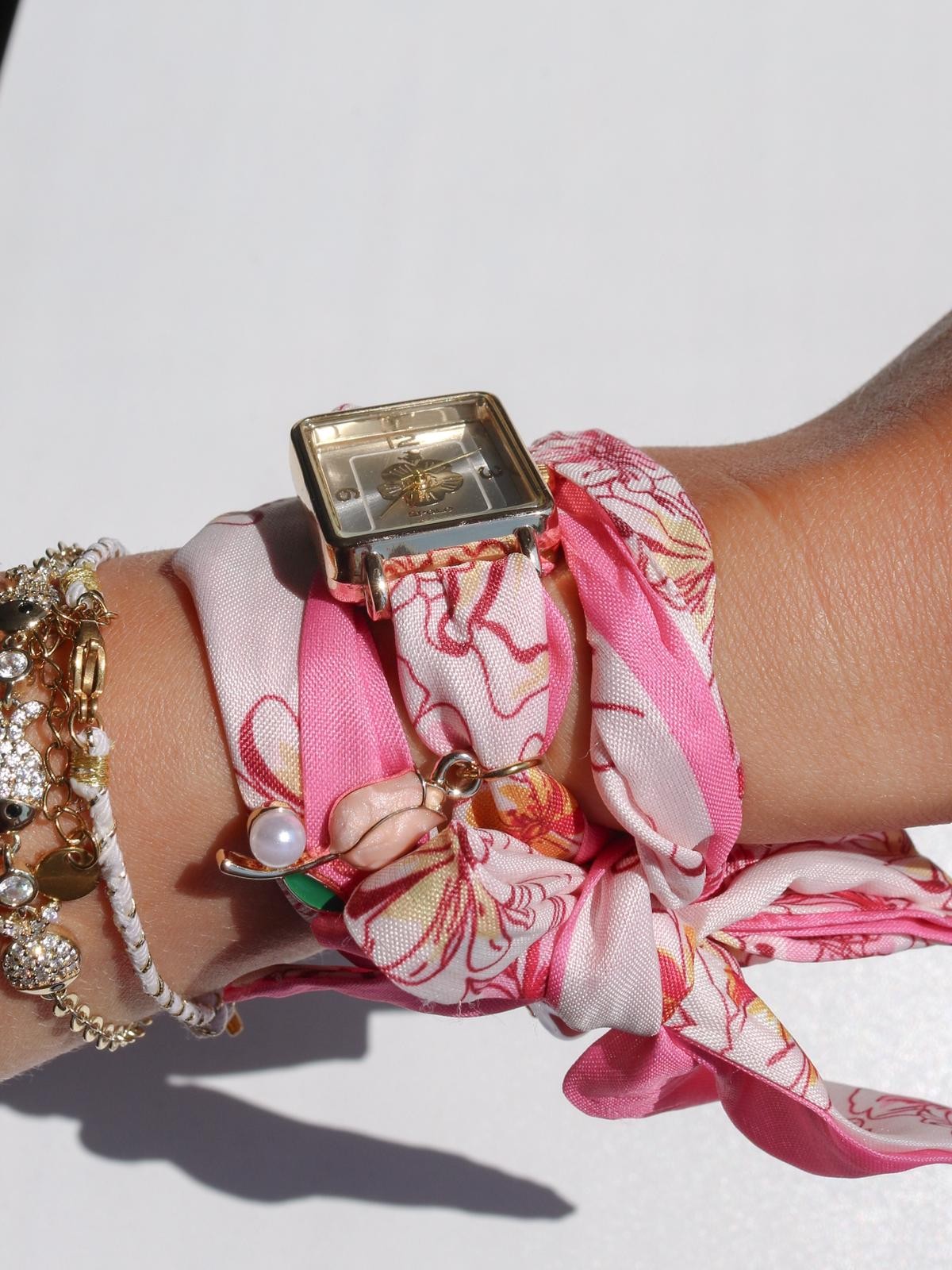 Pink Lover Scarf Charm Watch