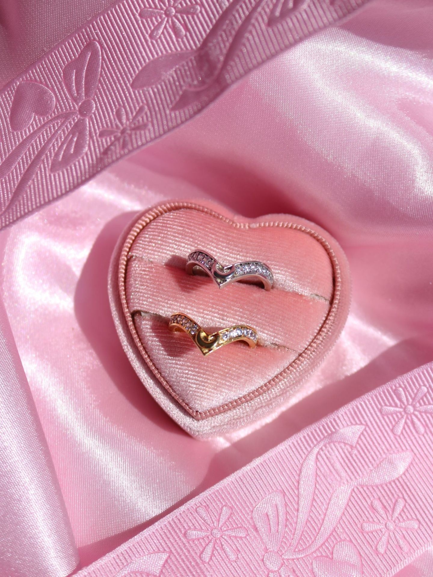 Sailor Moon Usagi Crown Ring