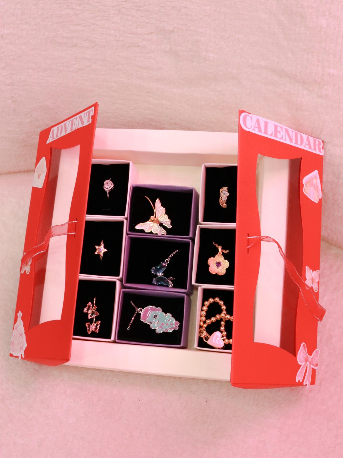 Reorah Kırmızı Takı Advent Calendar 9 Adet