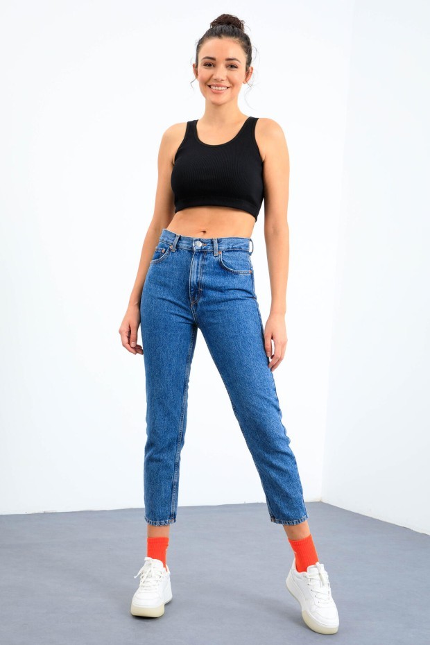 Crop Top Atlet 