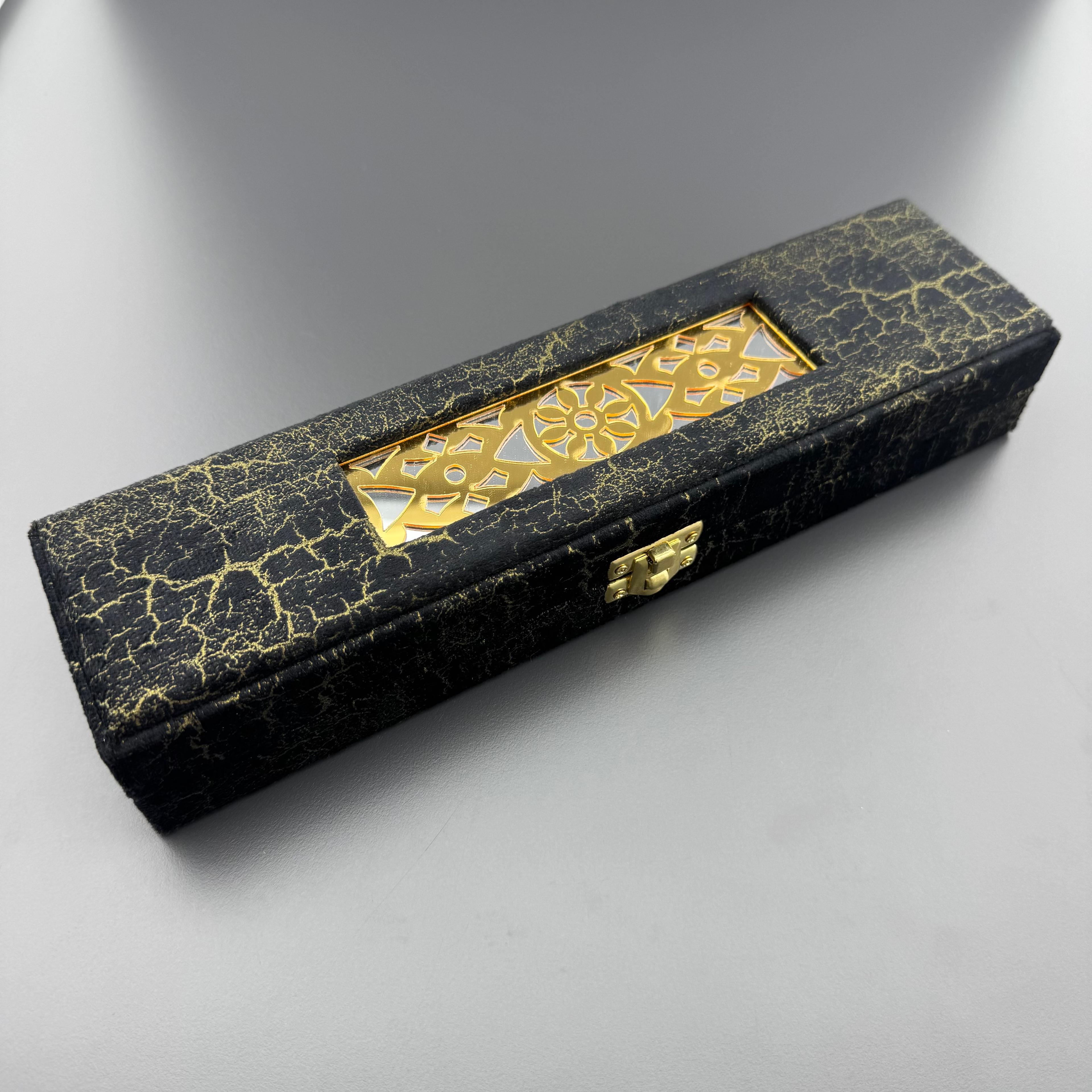 Gold Damar Desenli Üzeri Aynalı Siyah Kadife Tespih Kutusu