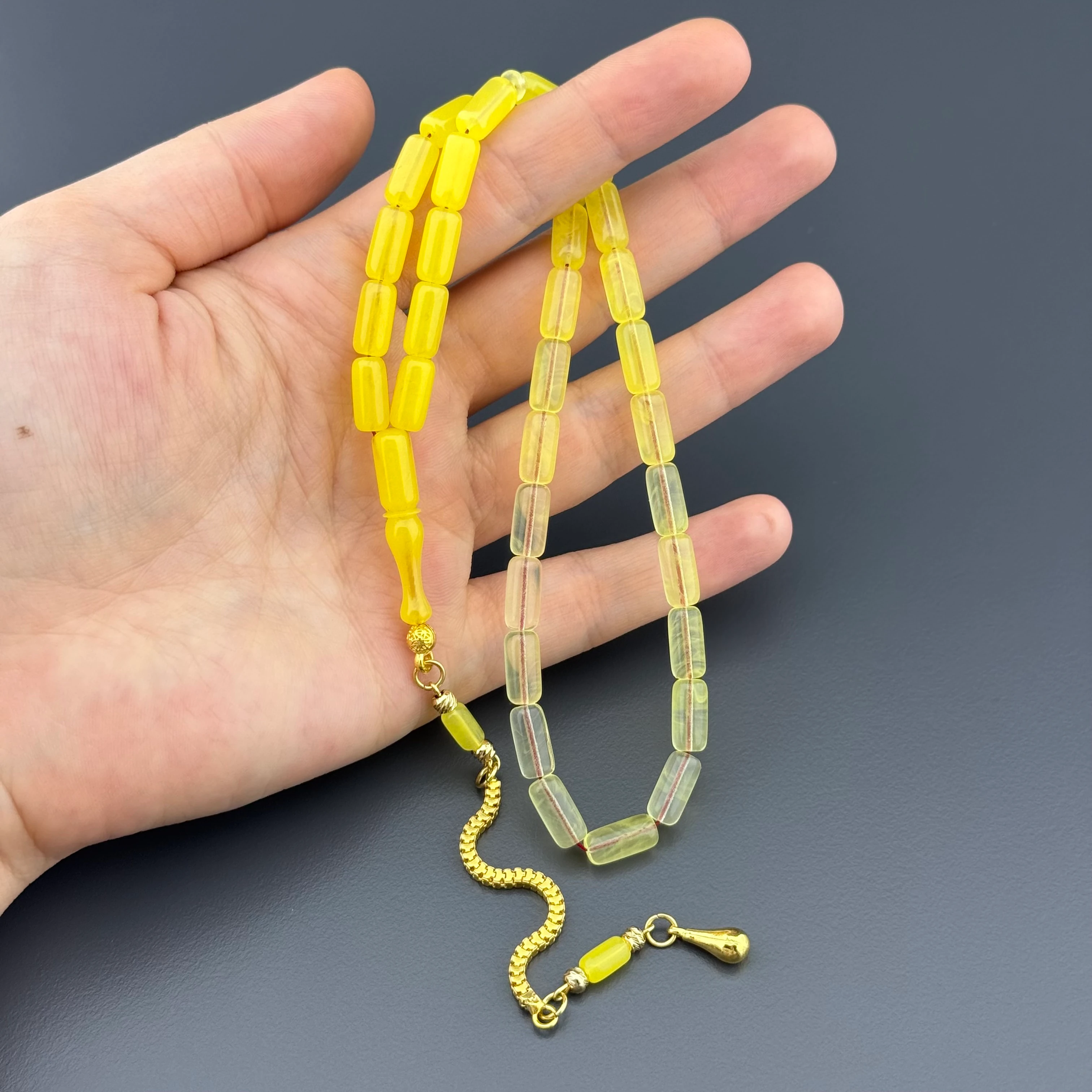 Suat Yeşilyurt Usta İşçilikli Hareli Sarı Kapsül Kesim Gümüş Püsküllü Alman Bakalit Tesbih