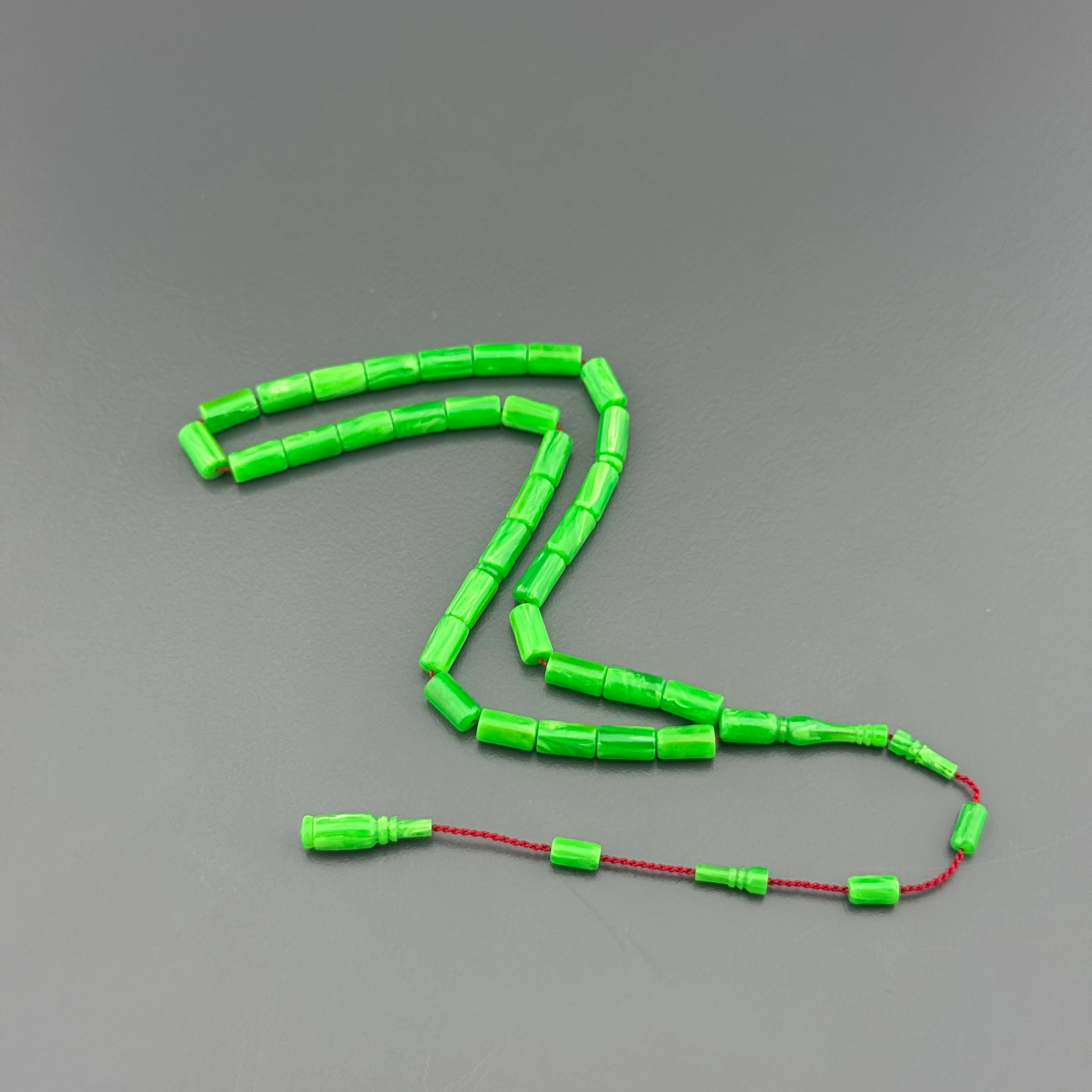 Özel Usta İşçilikli Bilek Boy Yeşil Kesme Kesim Sistemli Eski Alman Istaka Obje Tesbih