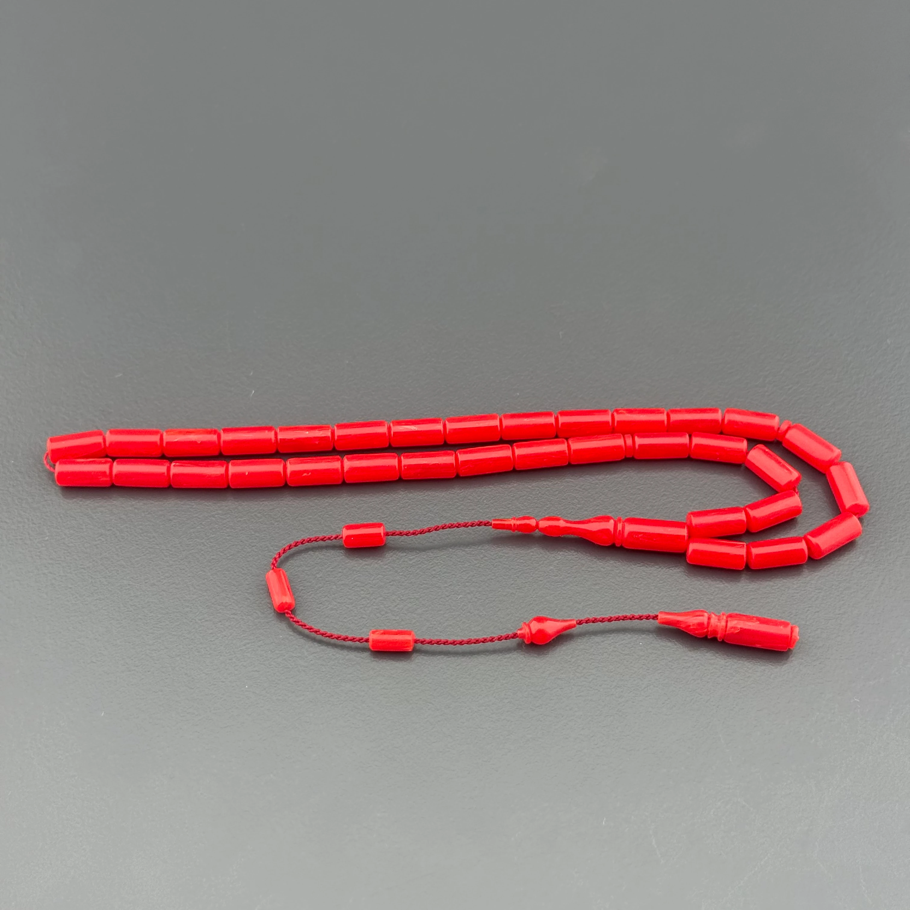 Özel Usta İşçilikli Kırmızı Kapsül Kesim Sistemli Eski Alman Istaka Obje Tesbih