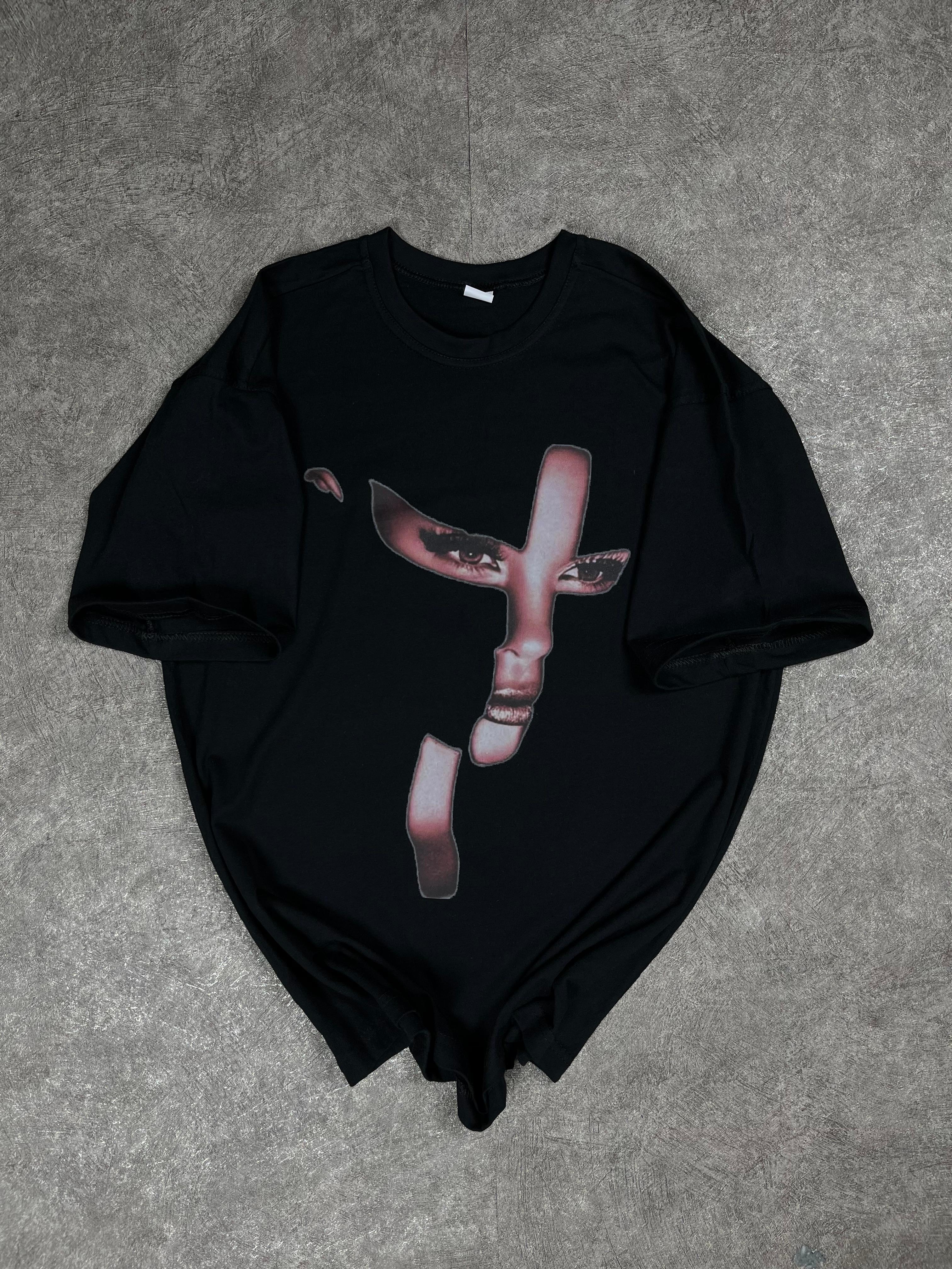 Face Baskılı Oversize Siyah Tişört