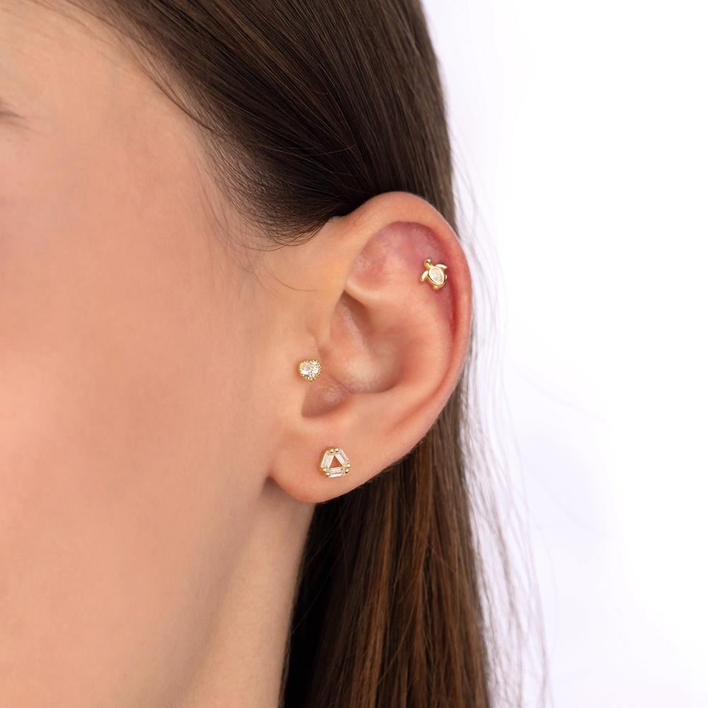 Kaplumbağa Taşlı Tragus Küpe