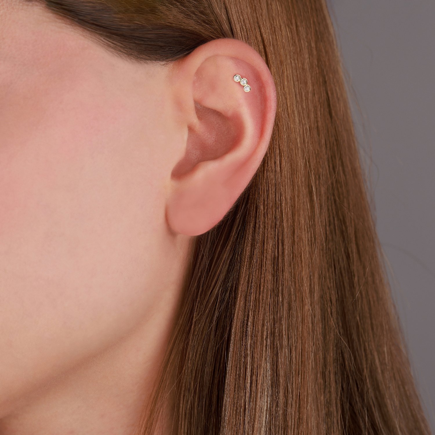 Bow Designed Triple Round Stone Tragus Earrings