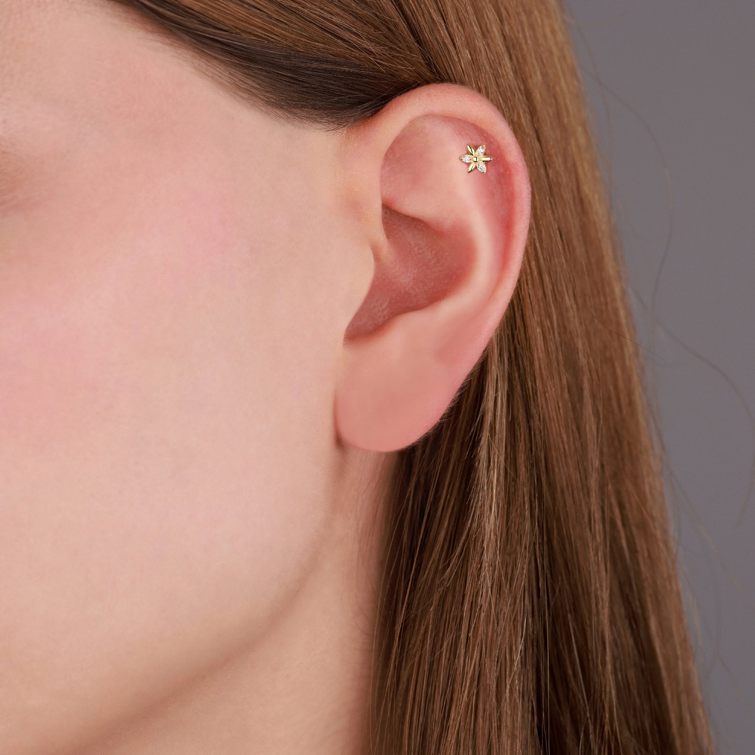 3 Oval Taşlı Çiçek Tragus Küpe