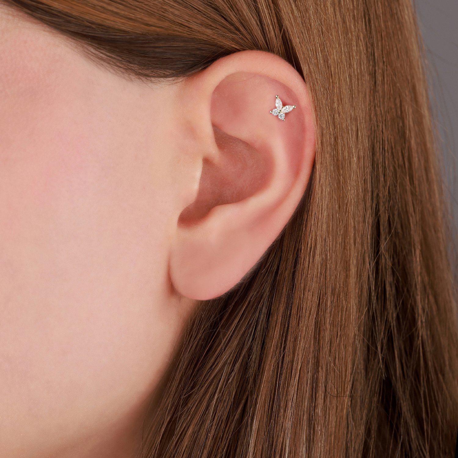 Kelebek Figürlü 6 Taşlı Tragus Küpe