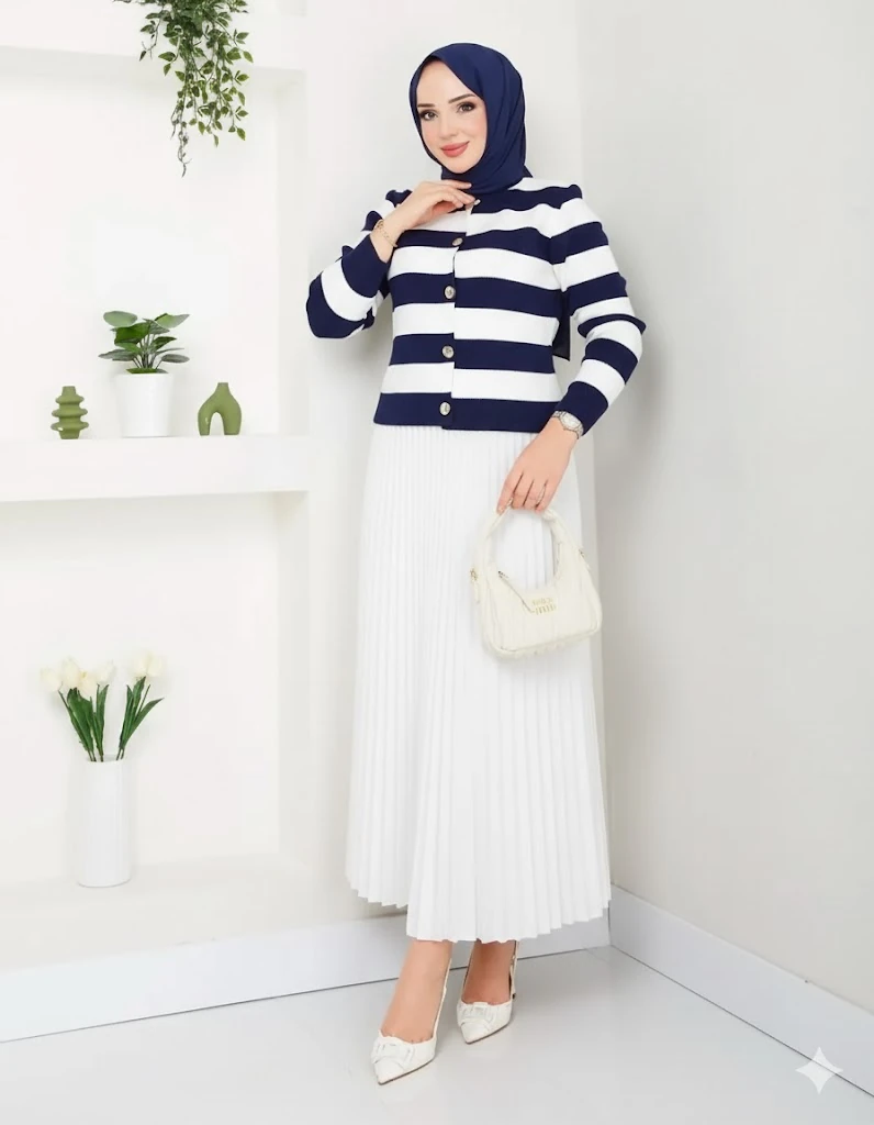 Lacivert ÇizgiliYelek - Beyaz Deri Pliseli