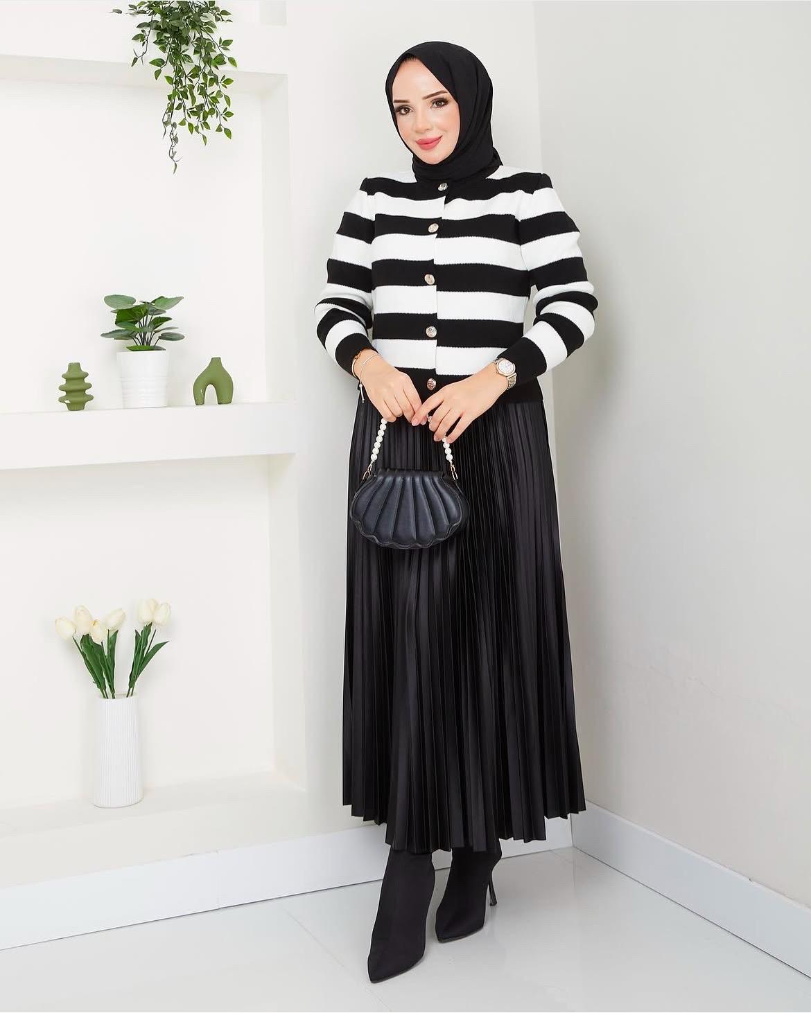 Çizgili Yelek Deri Pliseli Takım