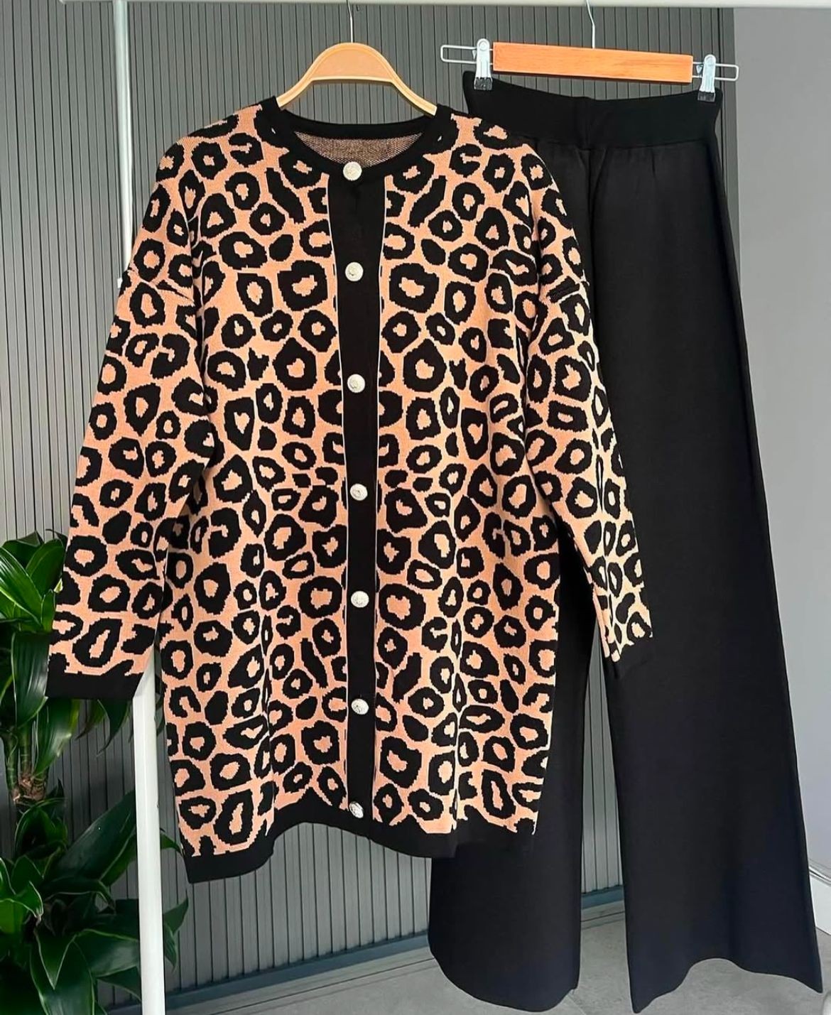 Leopar Hırka Triko Pantolon Takım - Camel