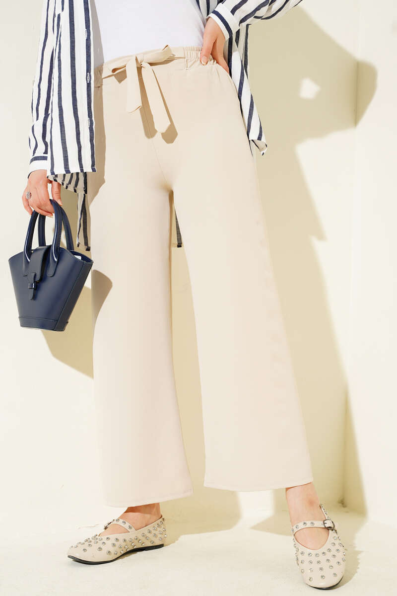 Kuşak Detaylı Bolpaça pantolon