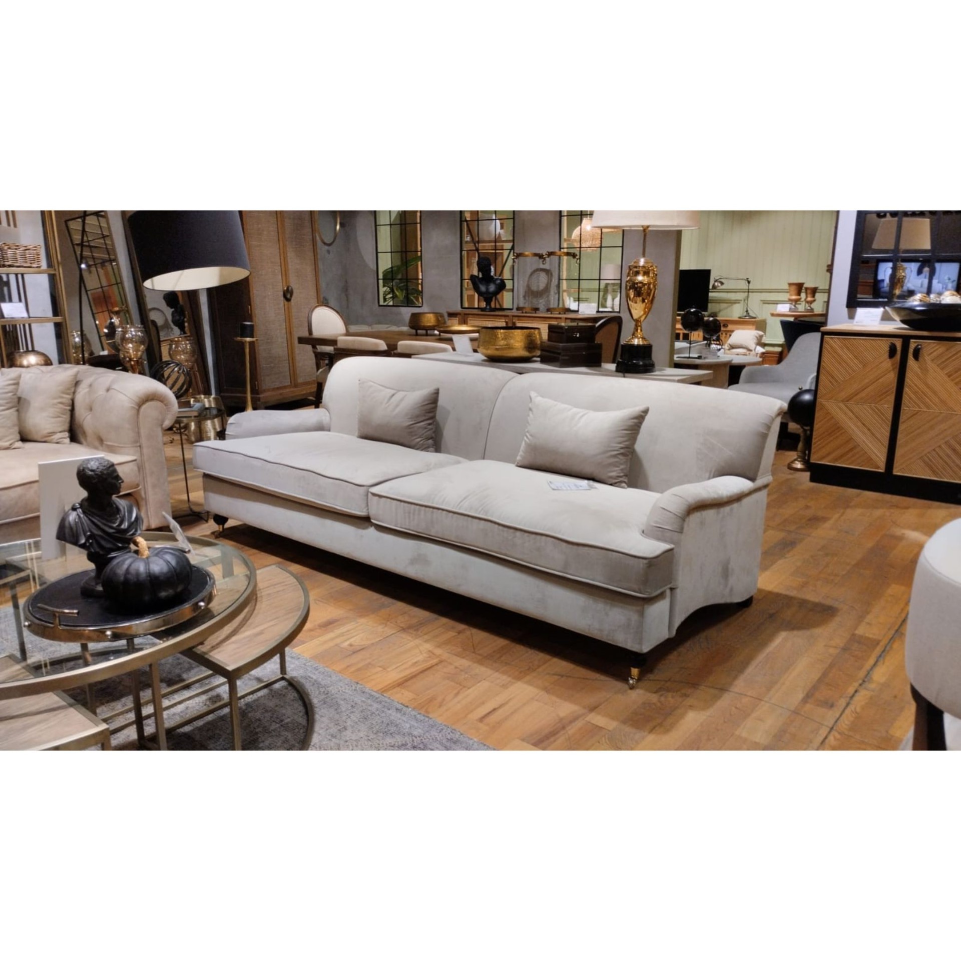 Manhattan Sofa