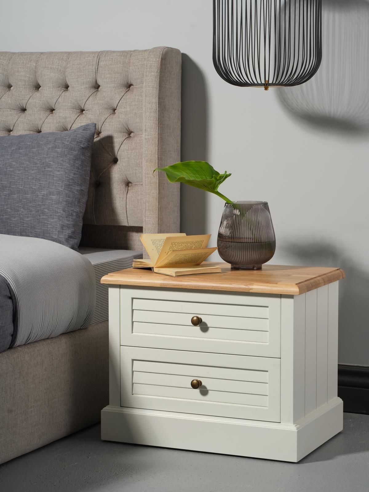 Verona Commode