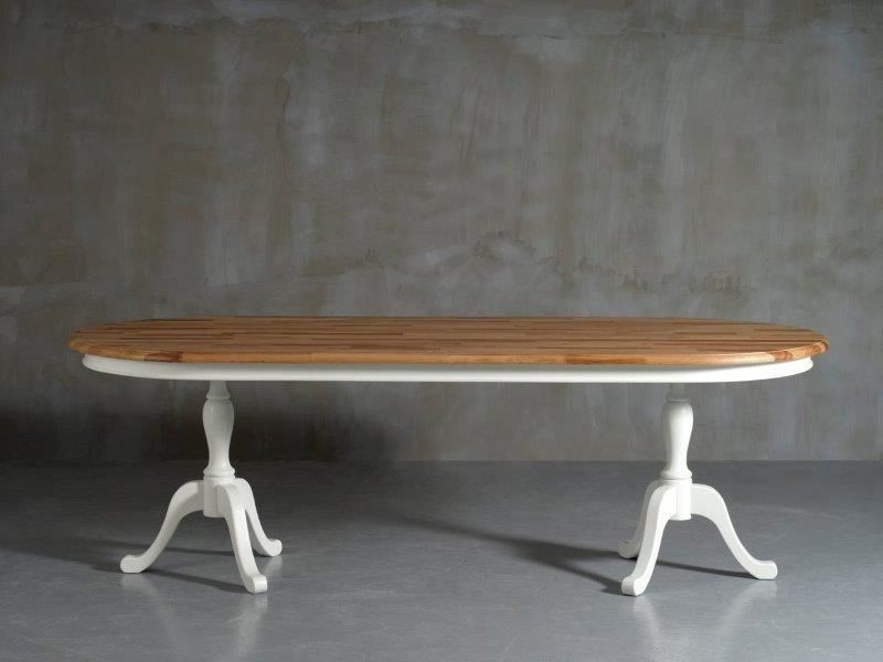 Oceanside Ovale Dining Table