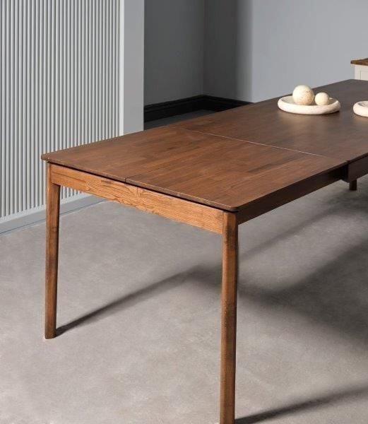 Casa Mila Extending Dining Table