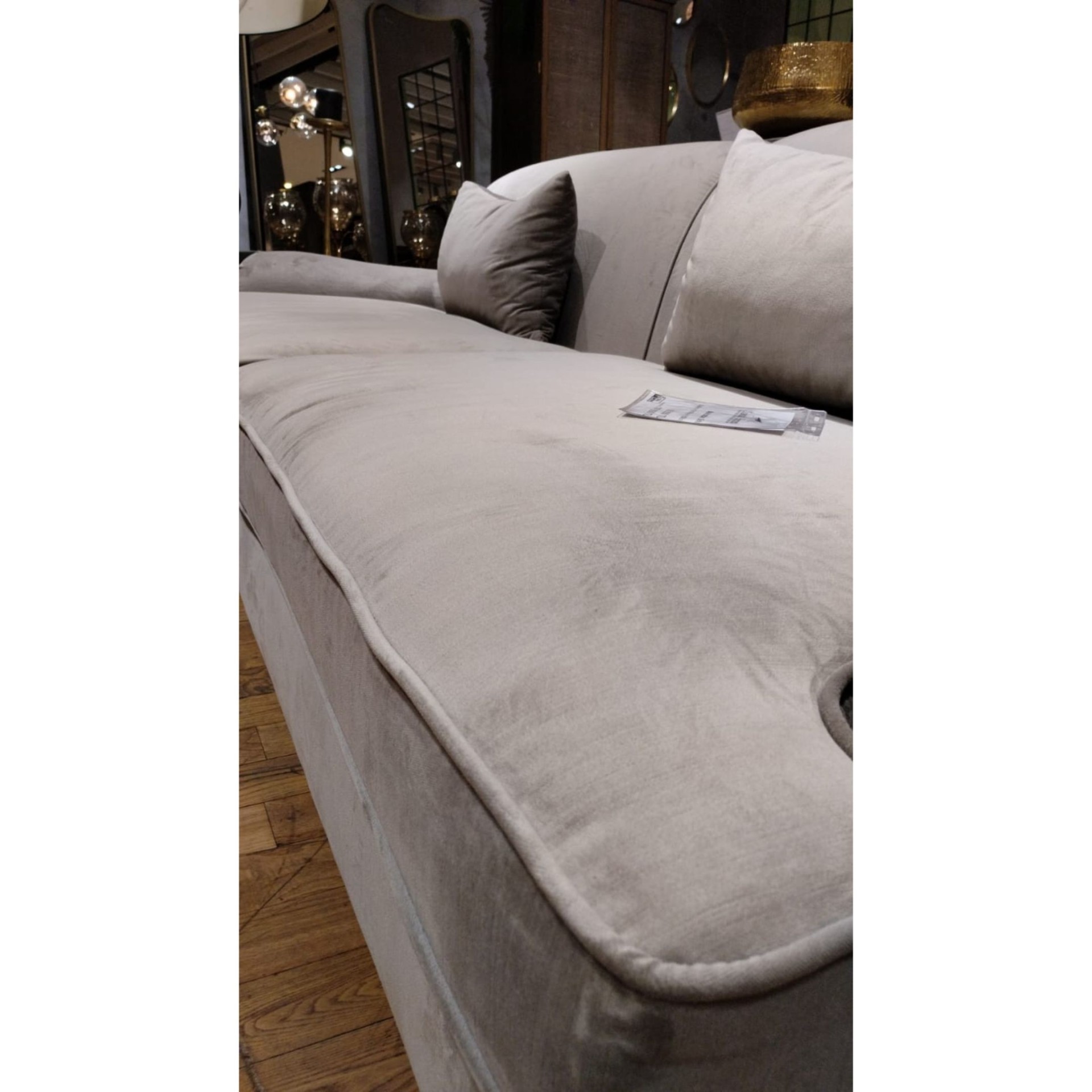 Manhattan Sofa