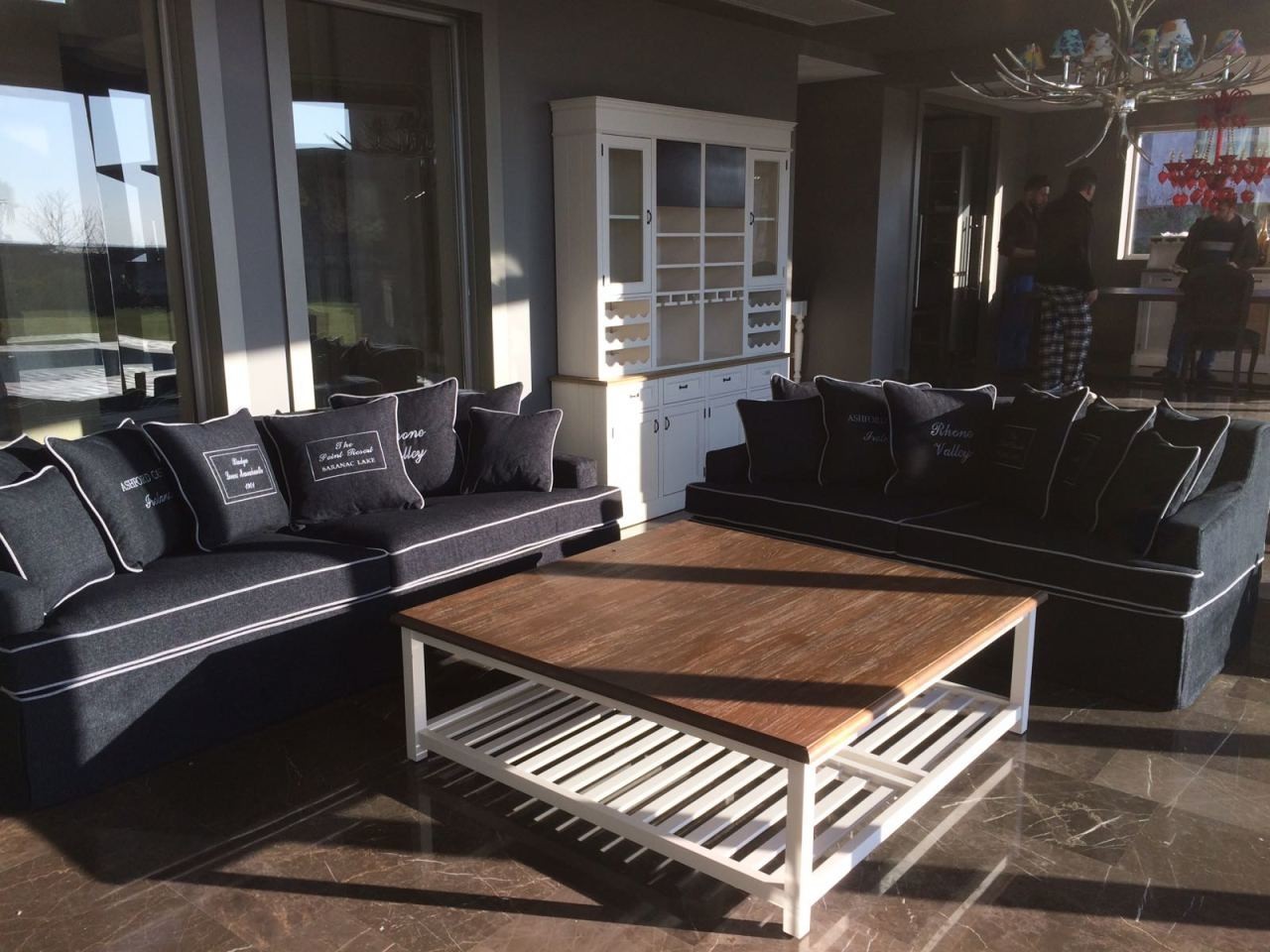 Daytona Beach Coffee Table
