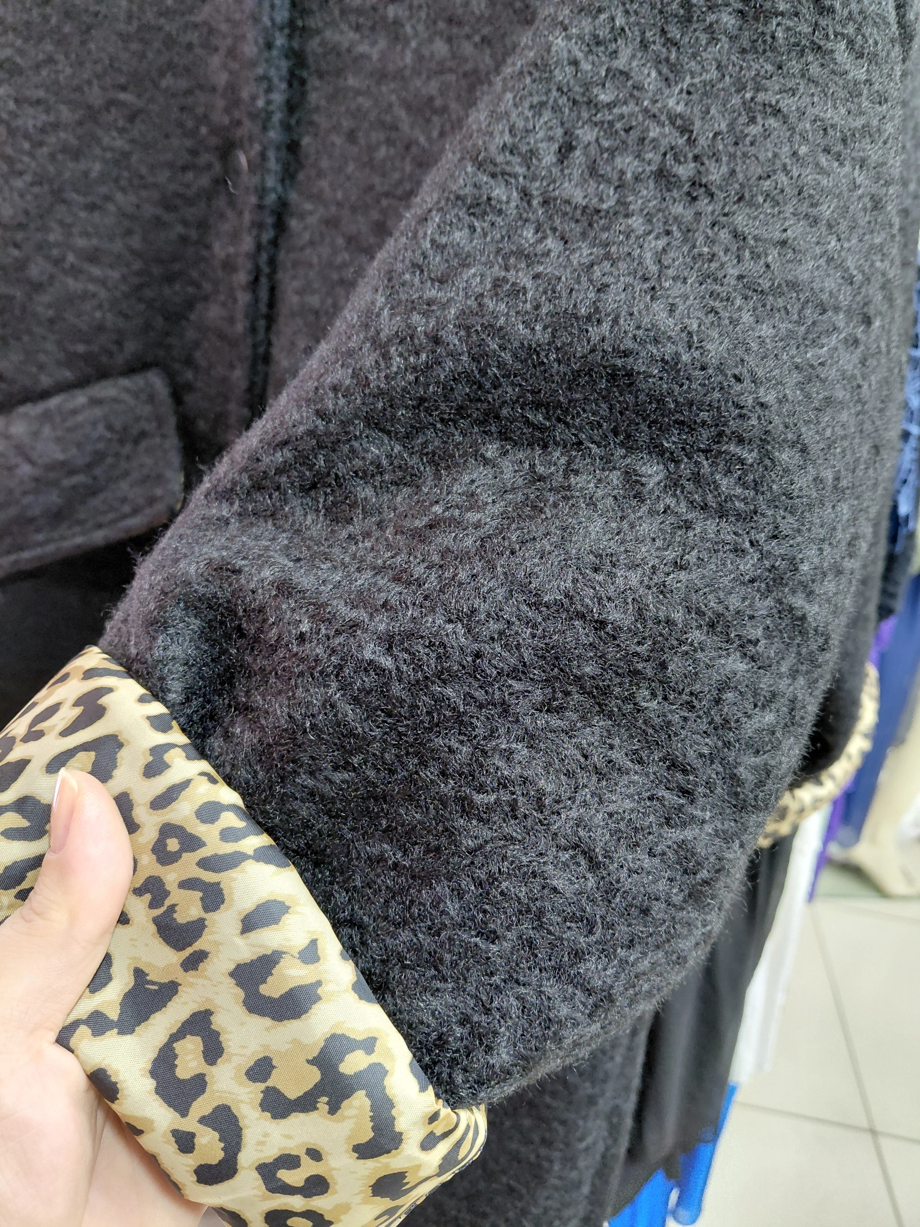 Keçe İçi Leoparlı Kaban