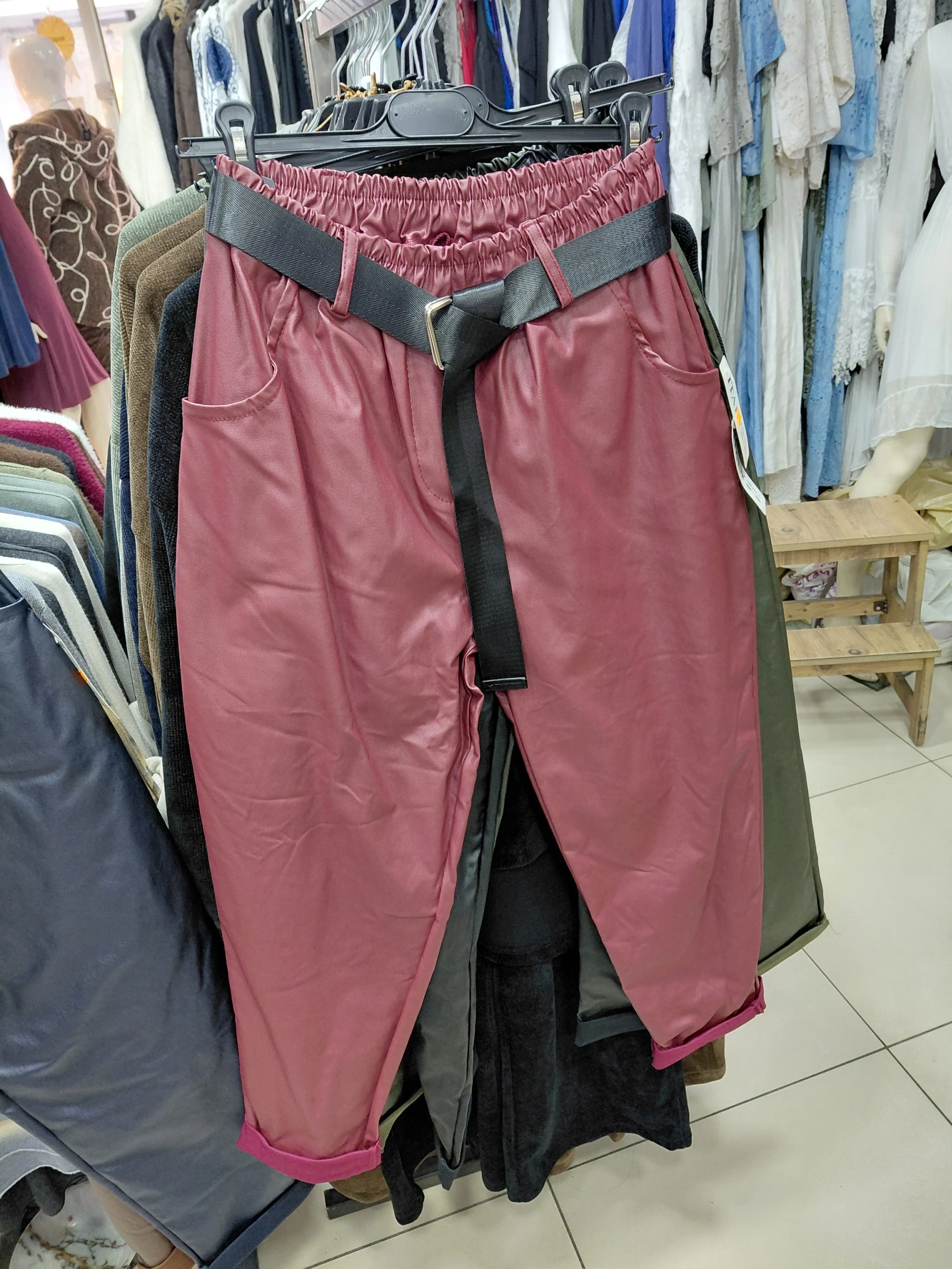 Havuç Kesim İtalyan Deri Pantolon