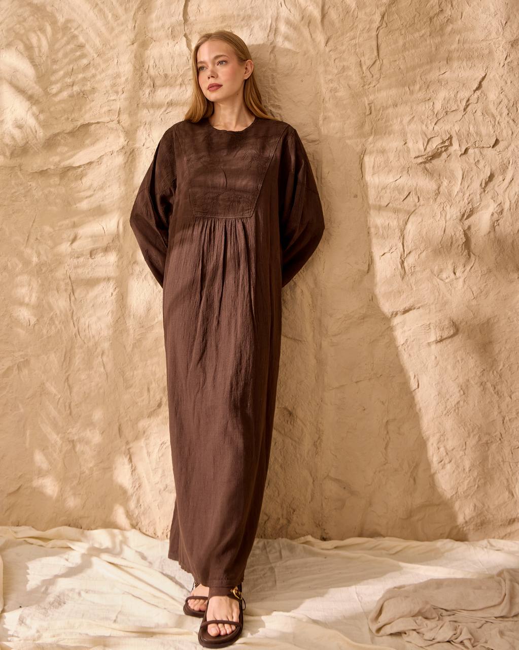 0099 NAKIŞLI ELBİSE