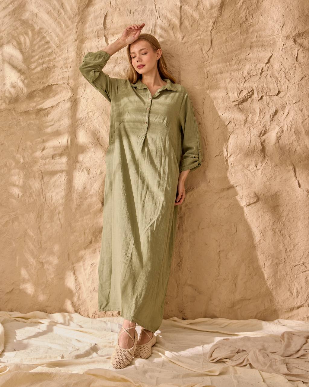 0098 ÖNDEN CEPLİ DÜZ KETEN ELBİSE