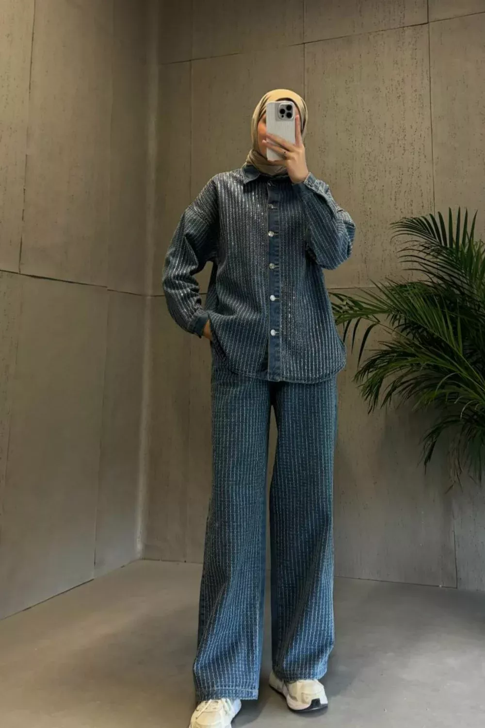 Taşlı Denim Takım