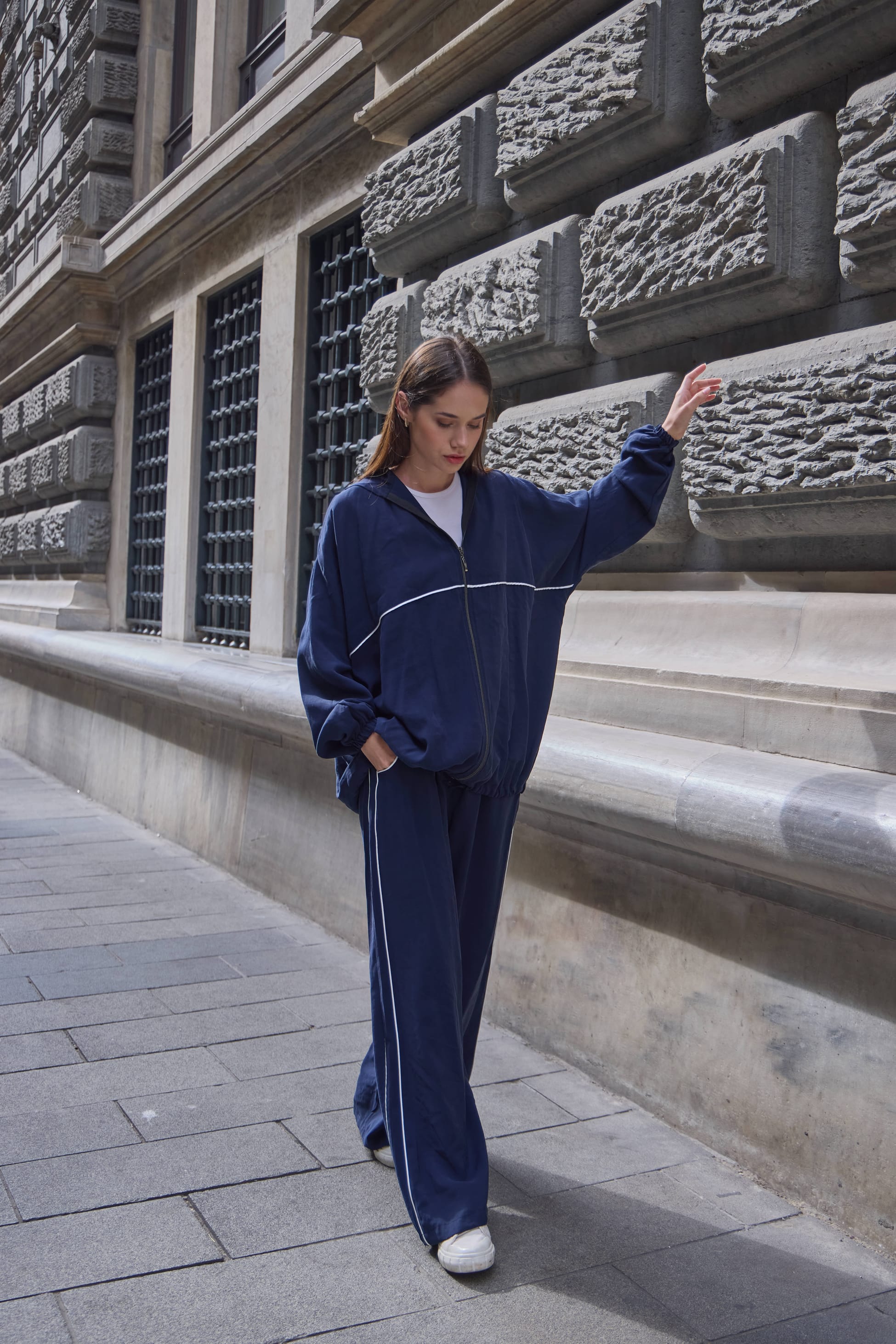 0013 Eşofman takım