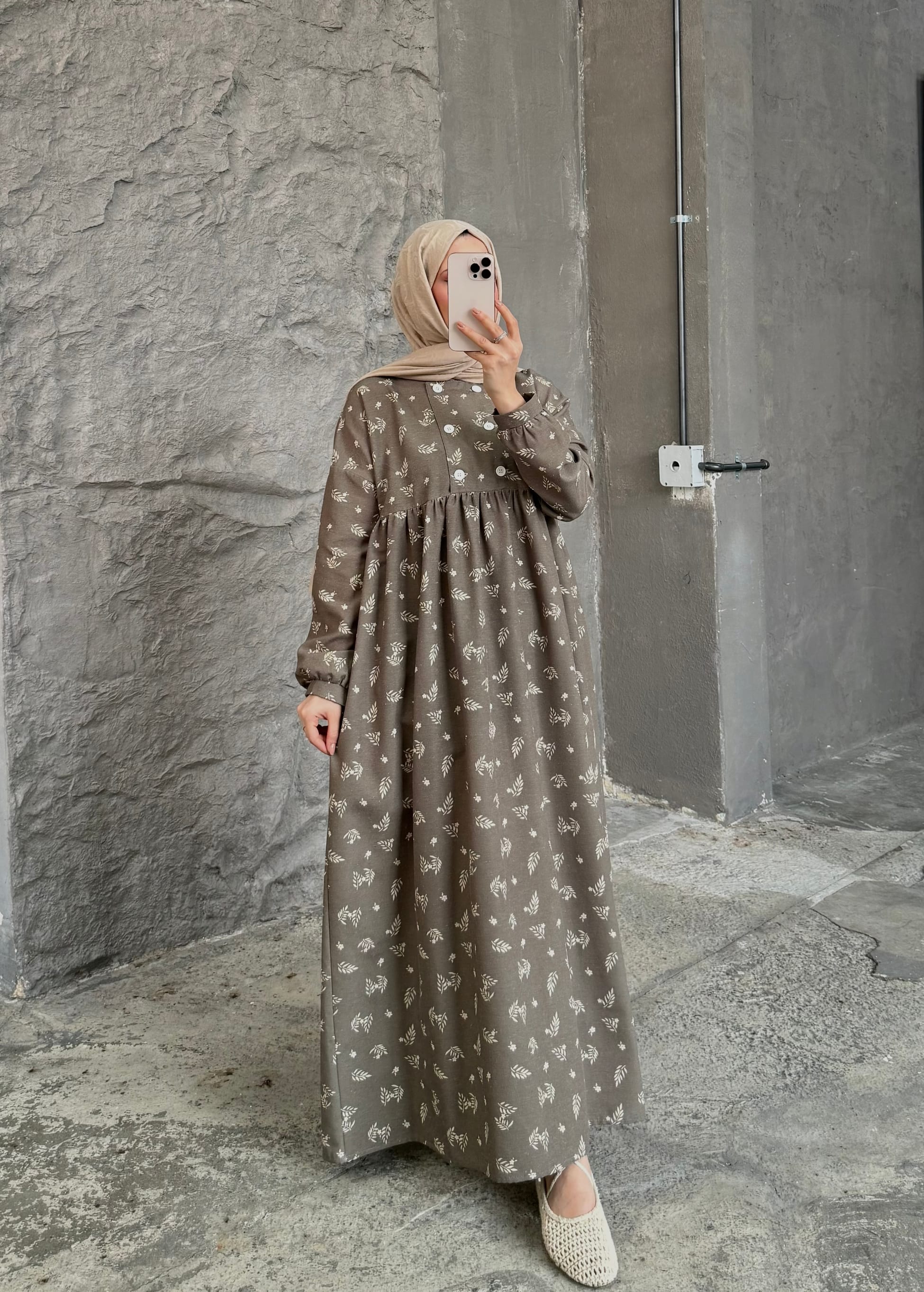 0082 Çiçekli Elbise