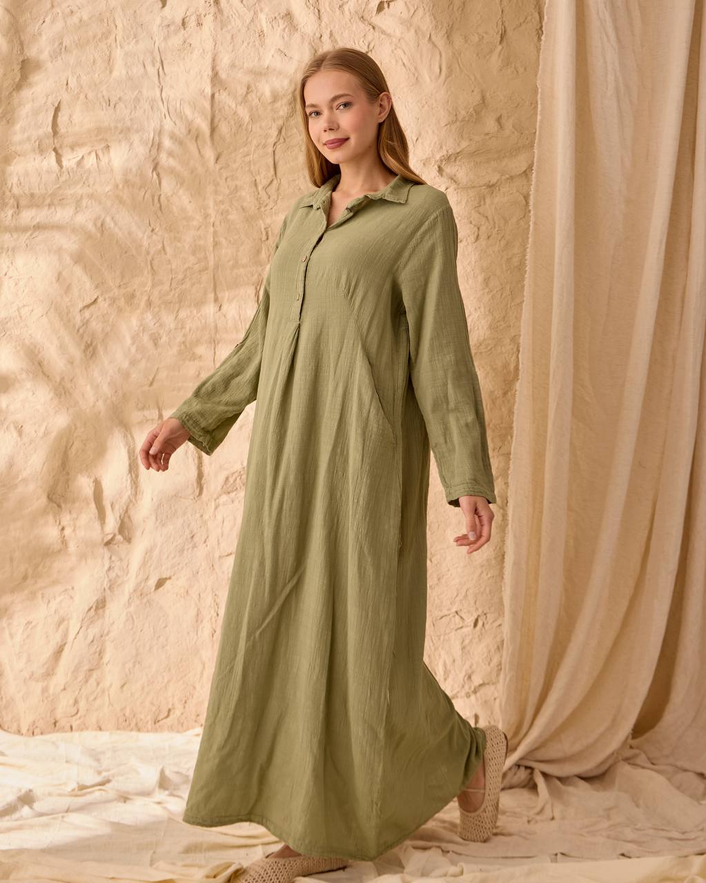 0098 ÖNDEN CEPLİ DÜZ KETEN ELBİSE