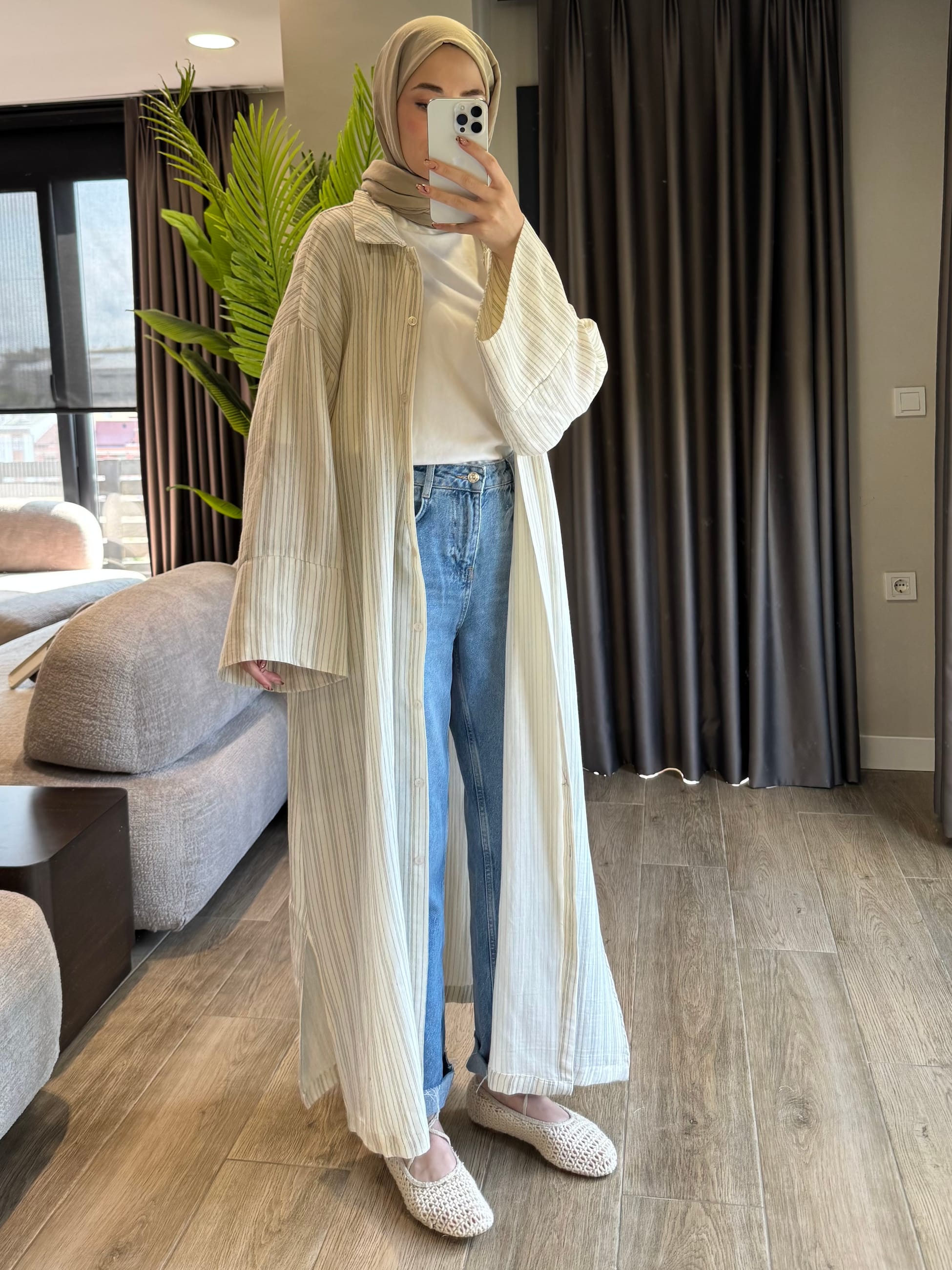 0016 Çizgili giyçık