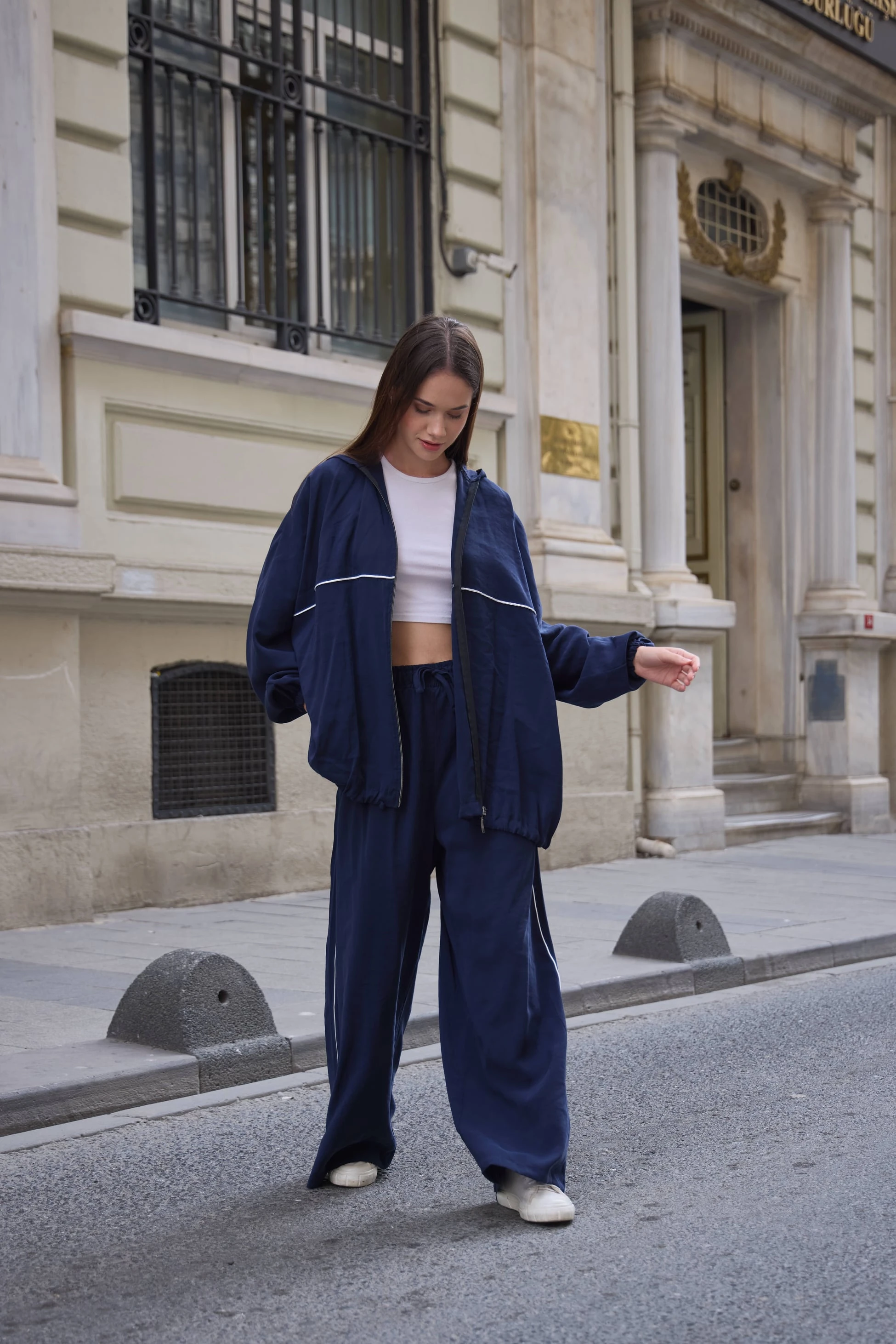 0013 Eşofman takım