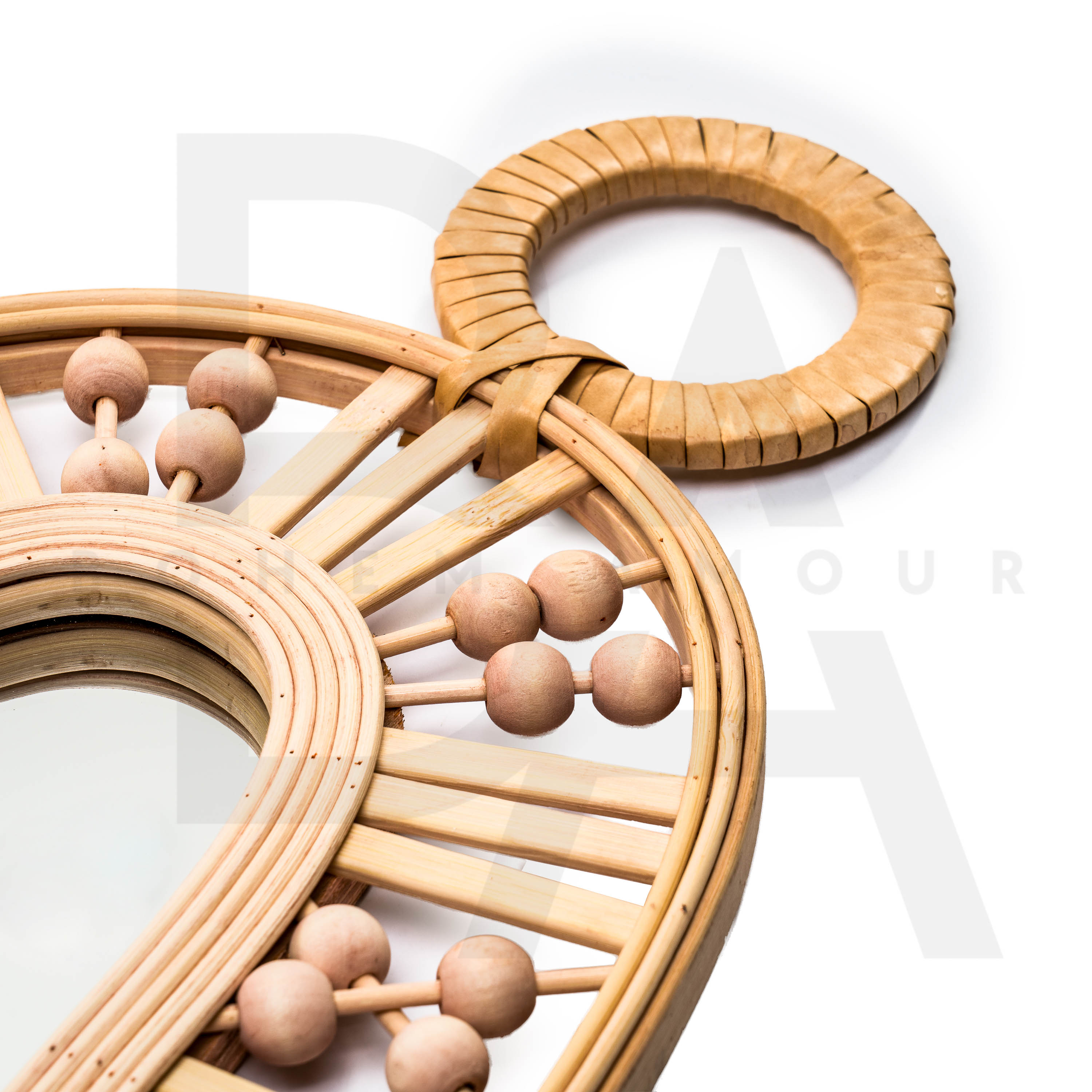 Boncuklu Damla Form Bambu Ayna