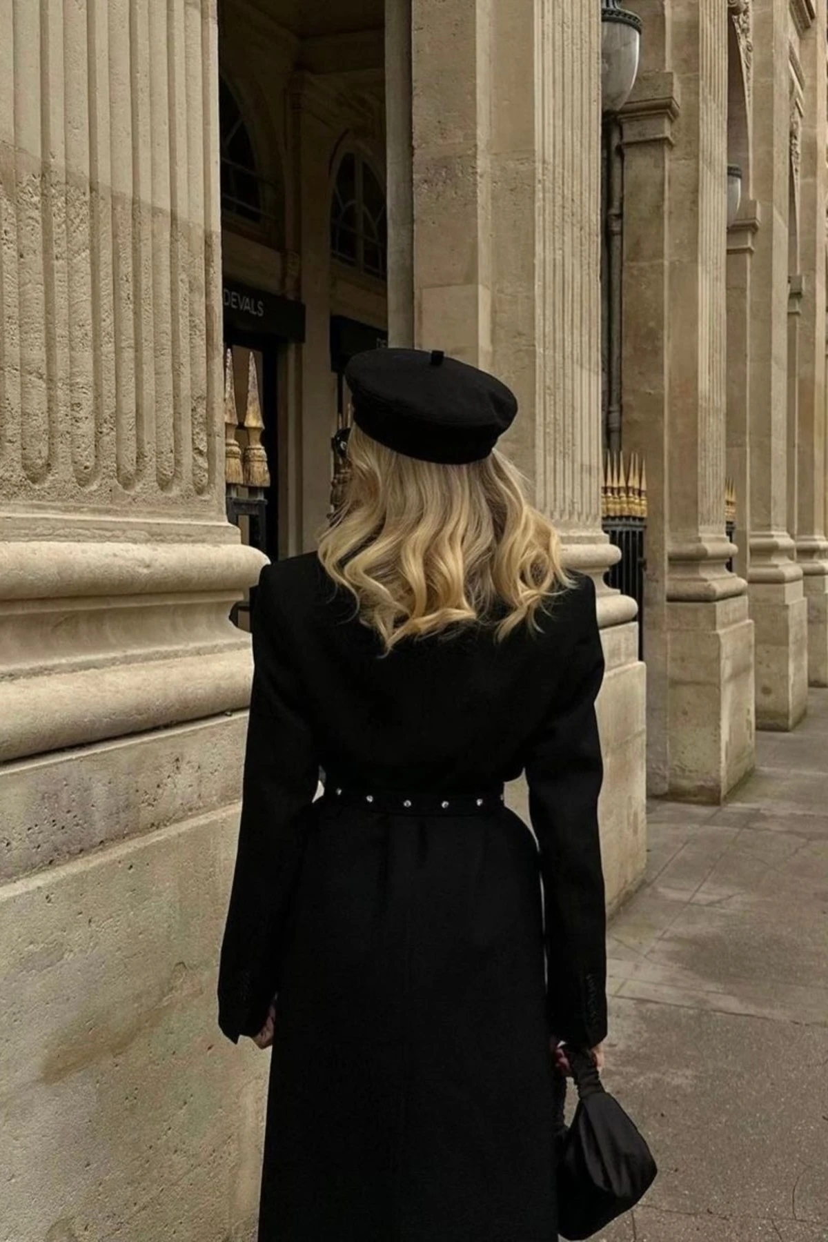 Kadın Ressam Şapka