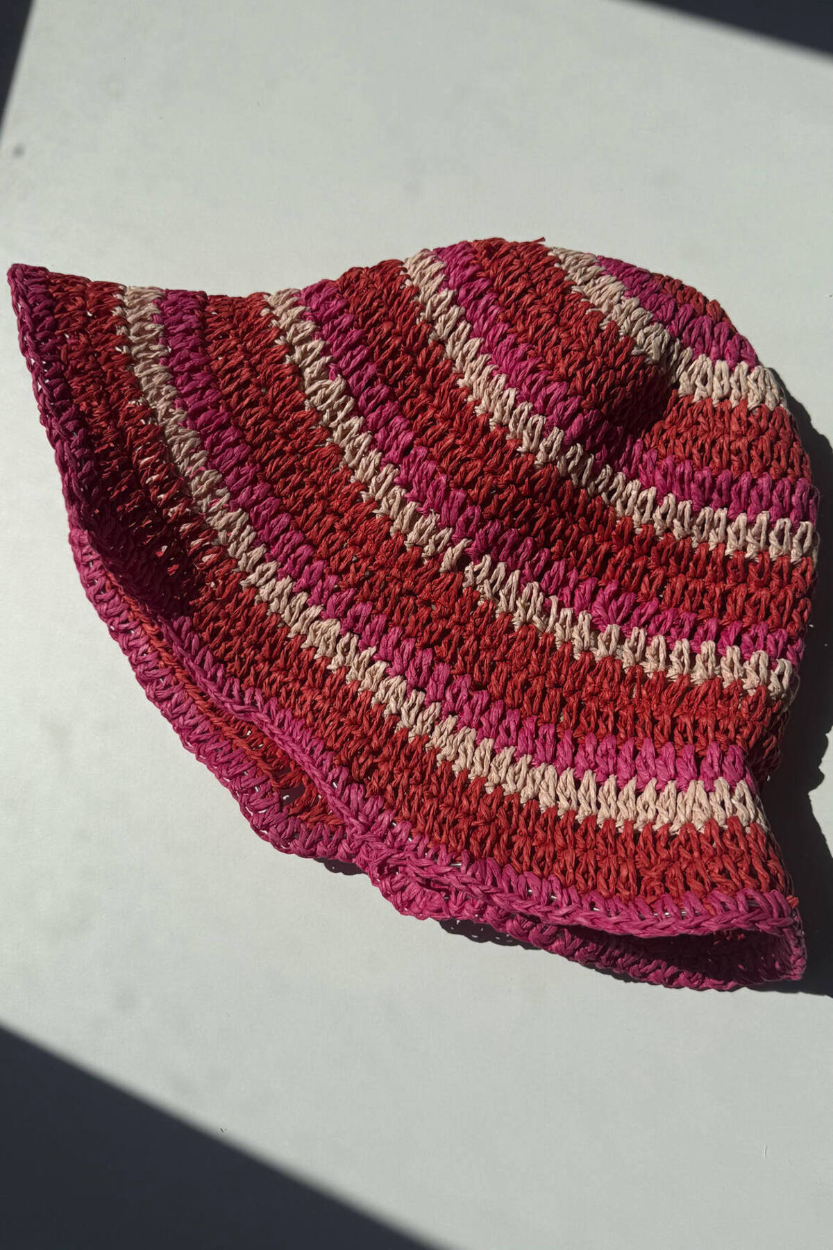 El Örgüsü Hasır Premium Bucket Şapka - pembe
