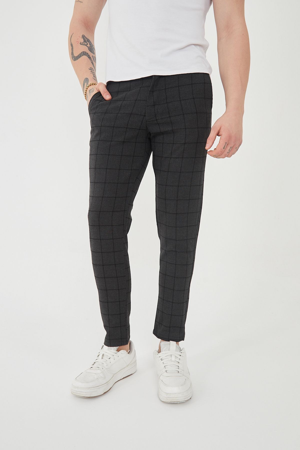 Erkek Italyan Kesim Ekose Detaylı Slim Fit Likralı Kumaş Pantolon EPL-009