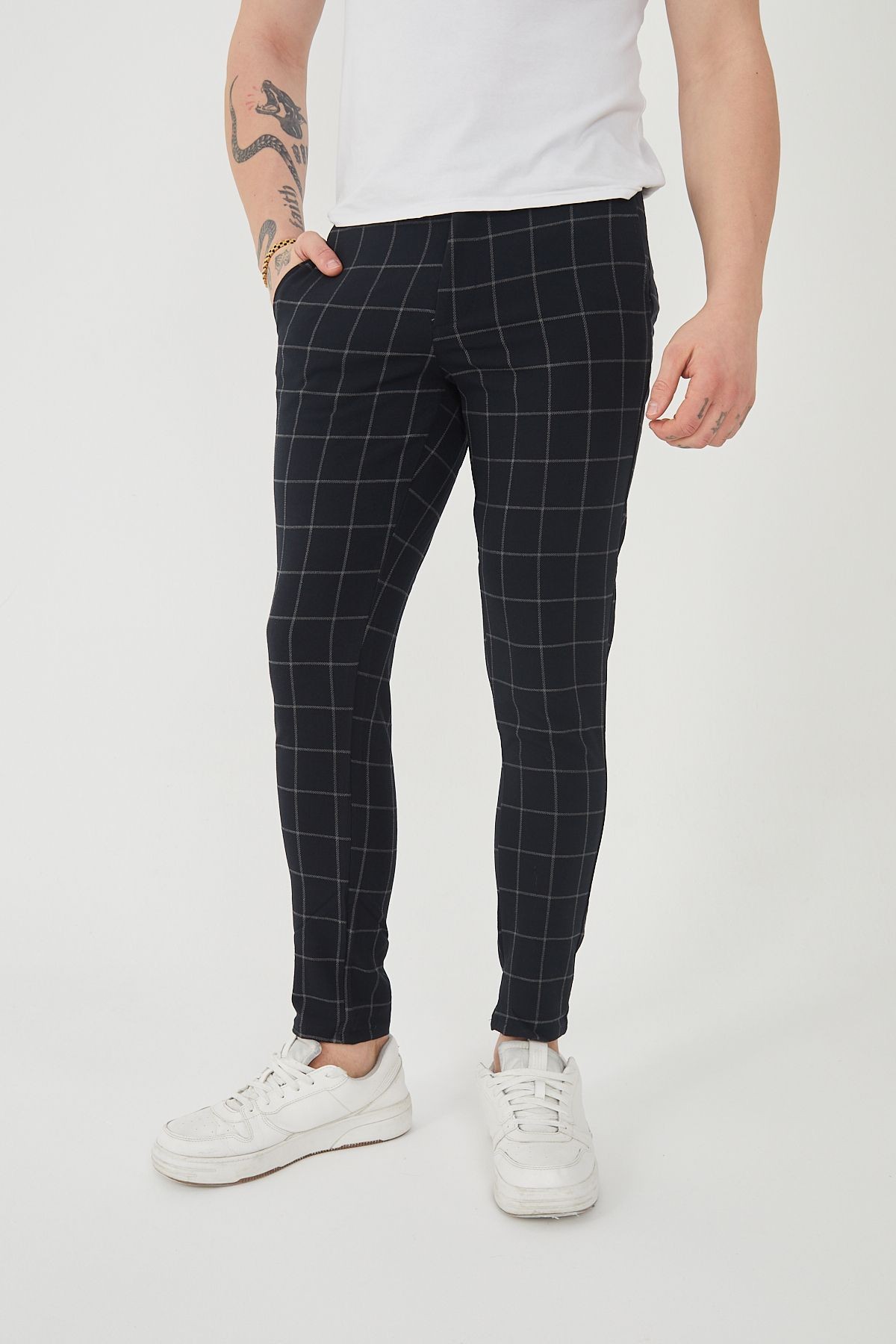 Erkek Italyan Kesim Ekose Detaylı Slim Fit Likralı Kumaş Pantolon EPL-009