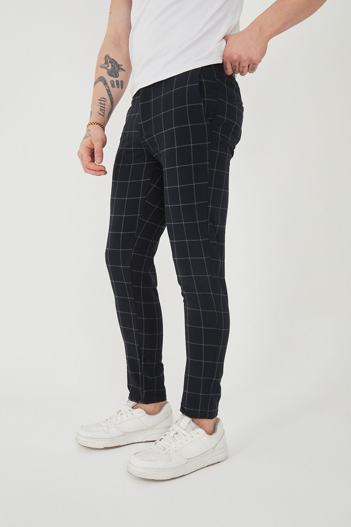 Erkek Italyan Kesim Ekose Detaylı Slim Fit Likralı Kumaş Pantolon EPL-009