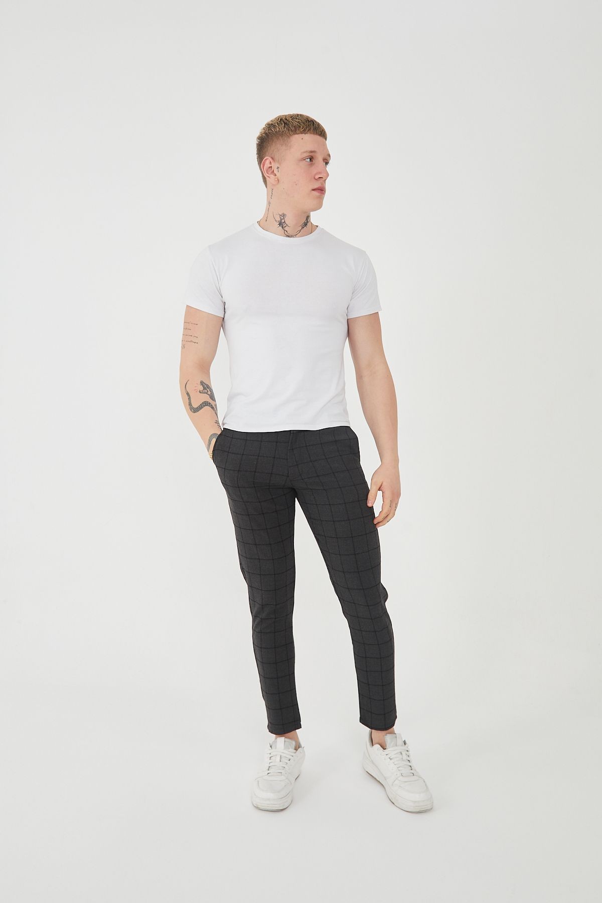 Erkek Italyan Kesim Ekose Detaylı Slim Fit Likralı Kumaş Pantolon EPL-009