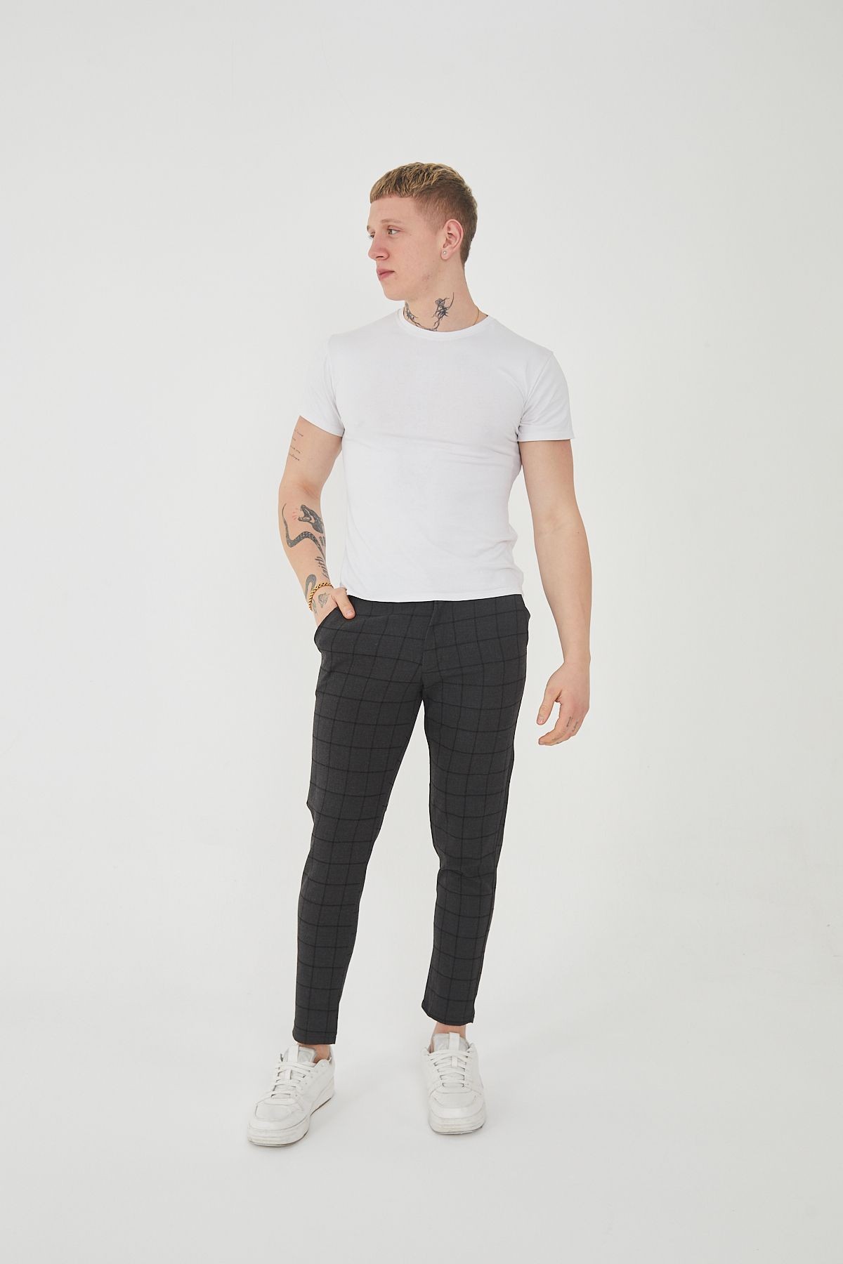 Erkek Italyan Kesim Ekose Detaylı Slim Fit Likralı Kumaş Pantolon EPL-009