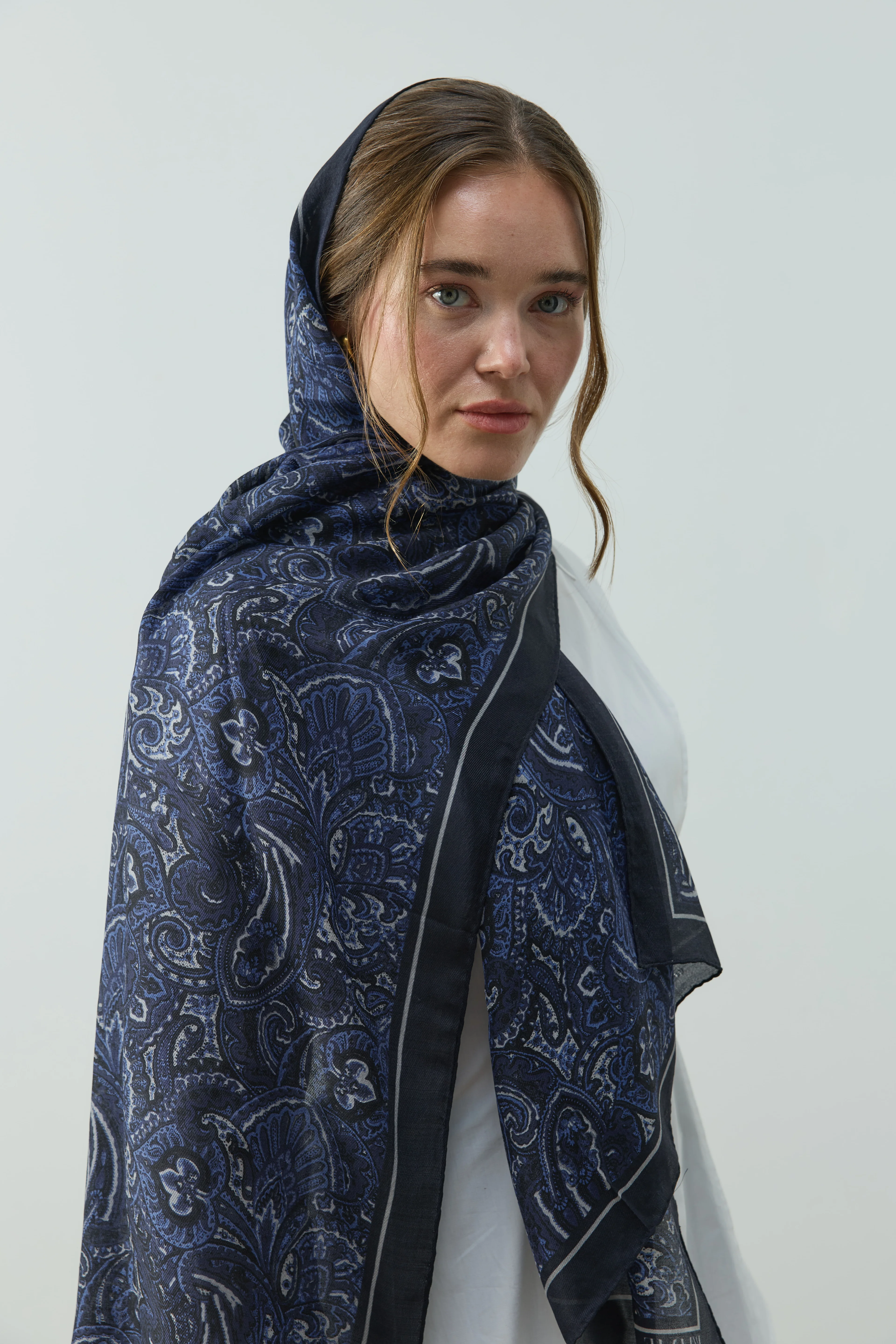 Naira Şal  - Lacivert