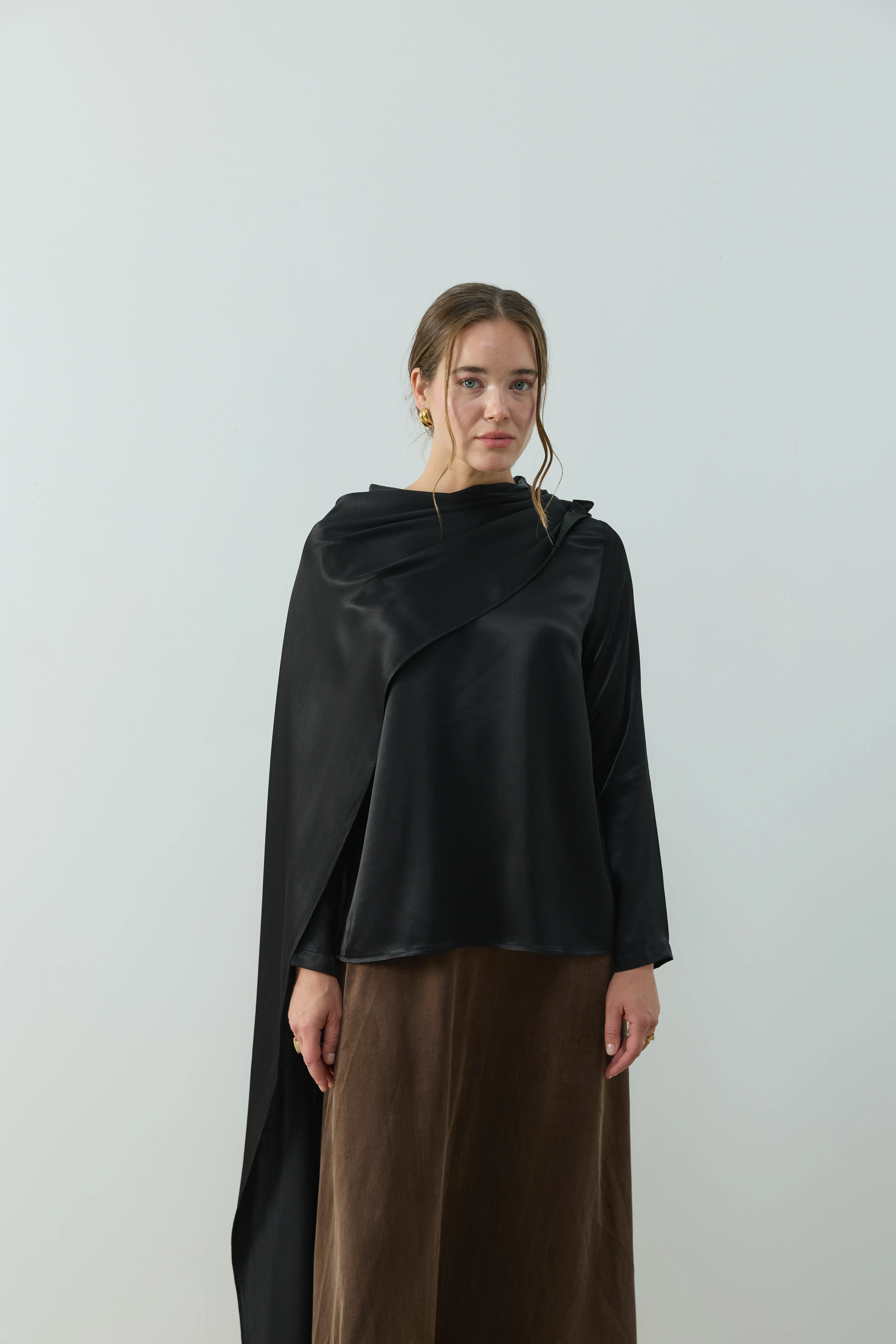 Lorin Parçalı Bluz