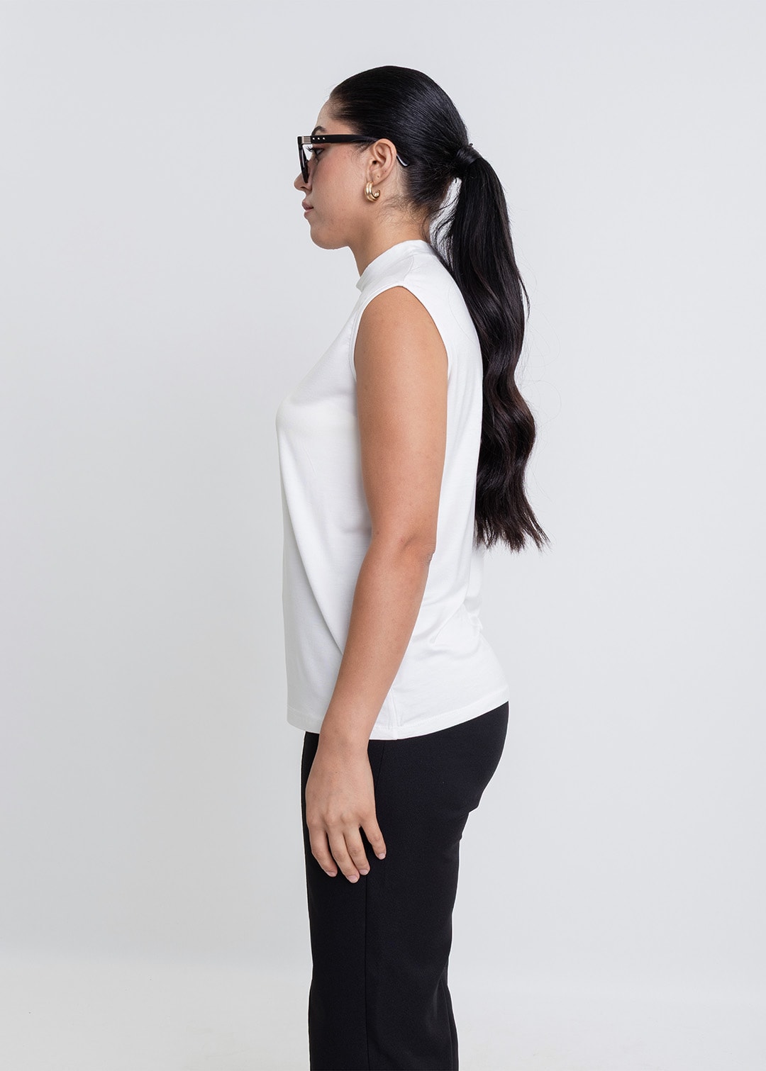 Revna Atelier Soft Yarım Balıkçı Kolsuz Ekru Bluz İçlik