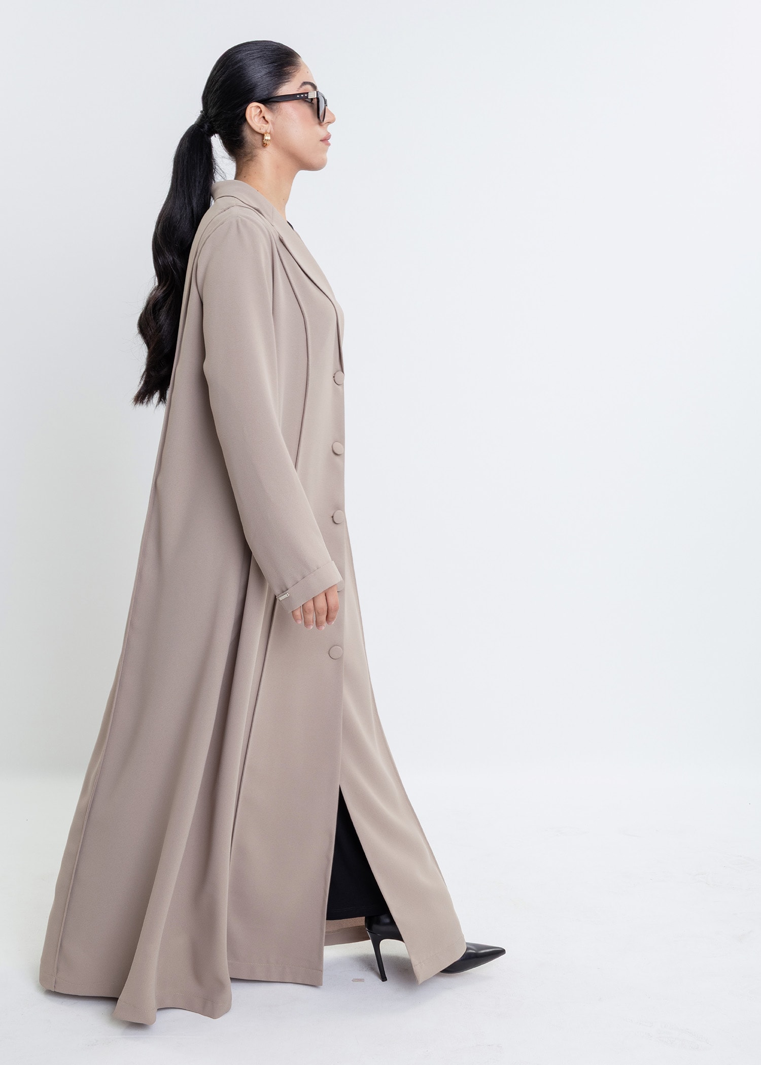 Revna Atelier Luna Kaplama Düğmeli Taş Rengi Ferace